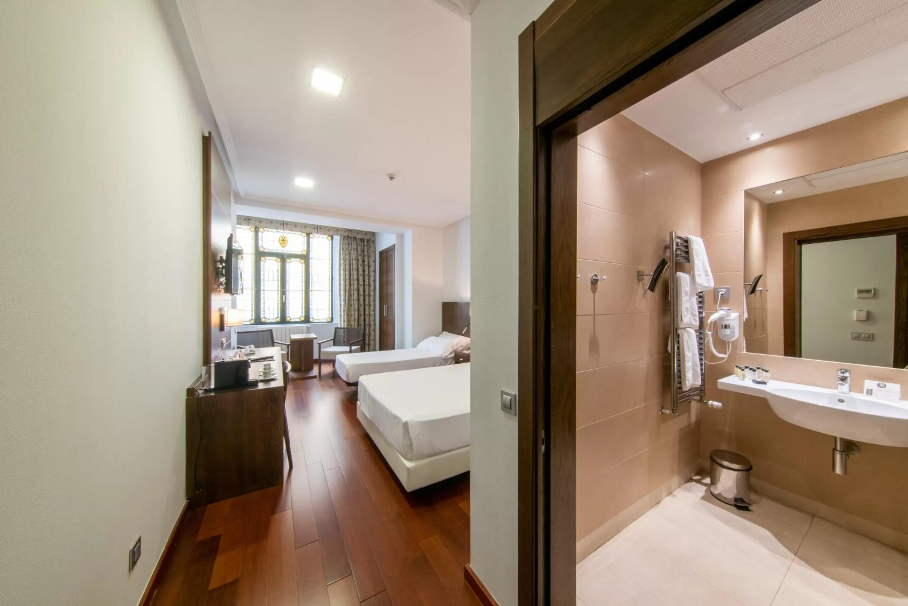 View (from property/room), Bed in Soho Boutique Oviedo