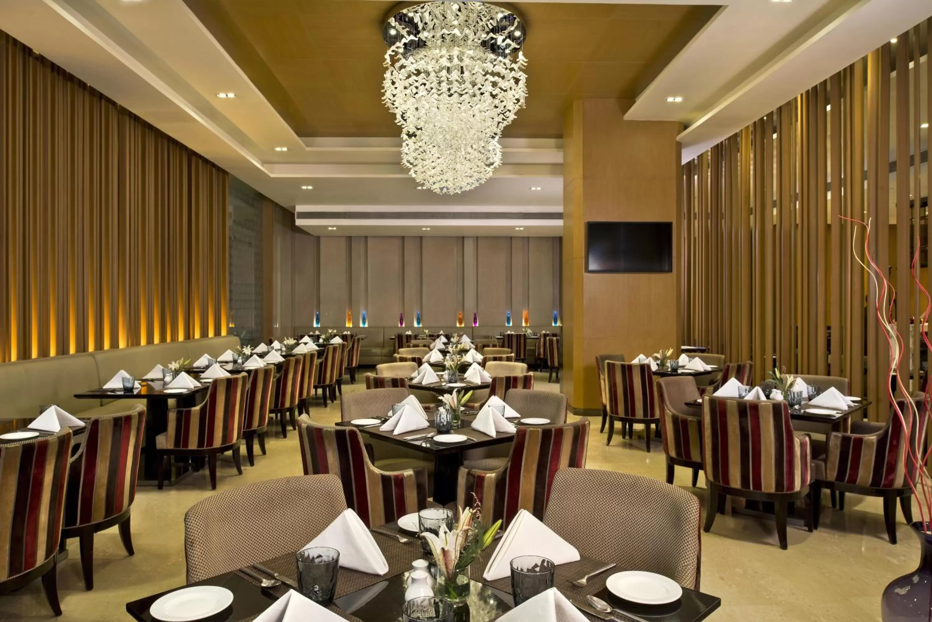 Restaurant/places to eat in Radisson Blu Jaipur
