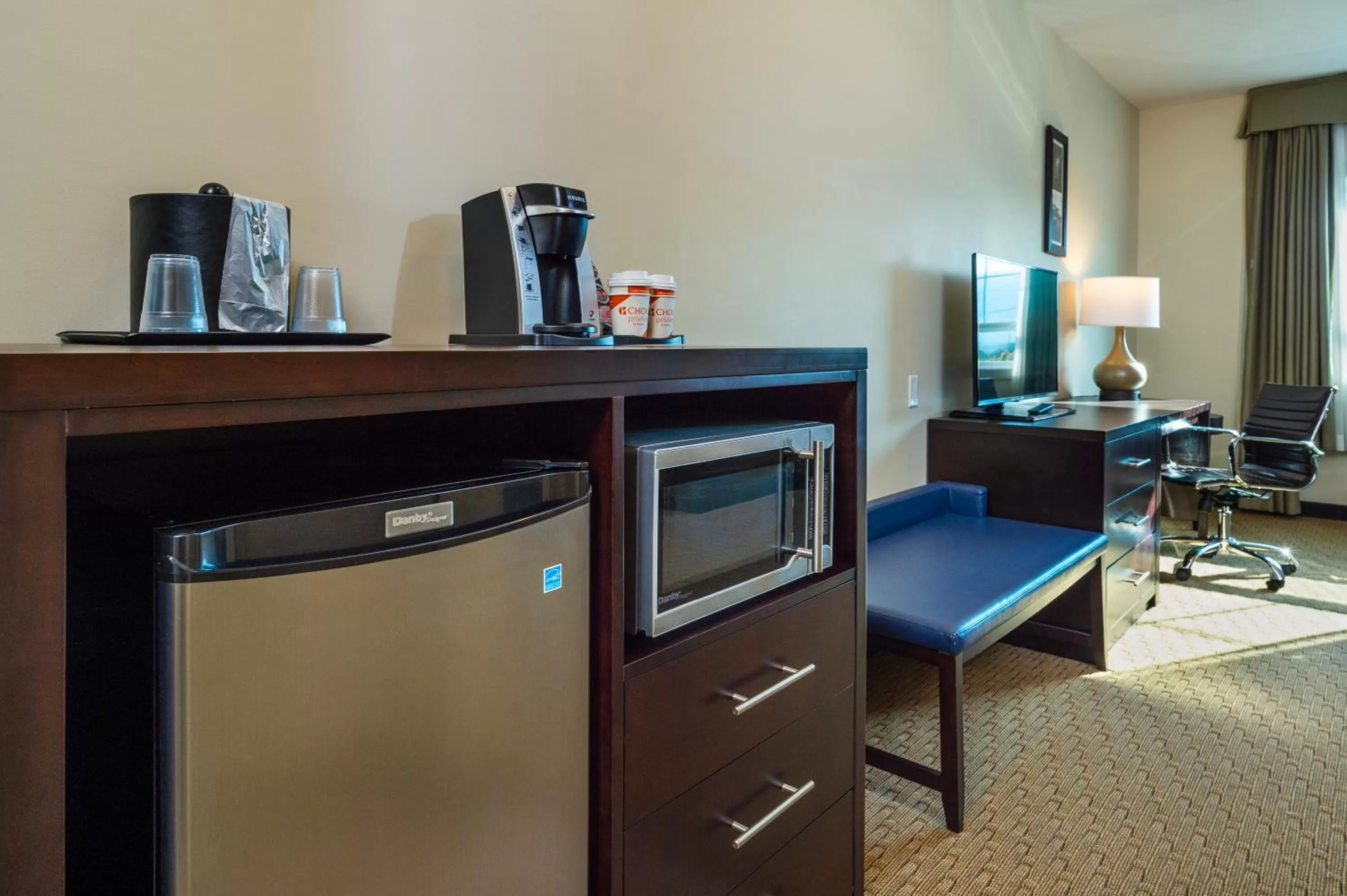 Comfort Inn & Suites