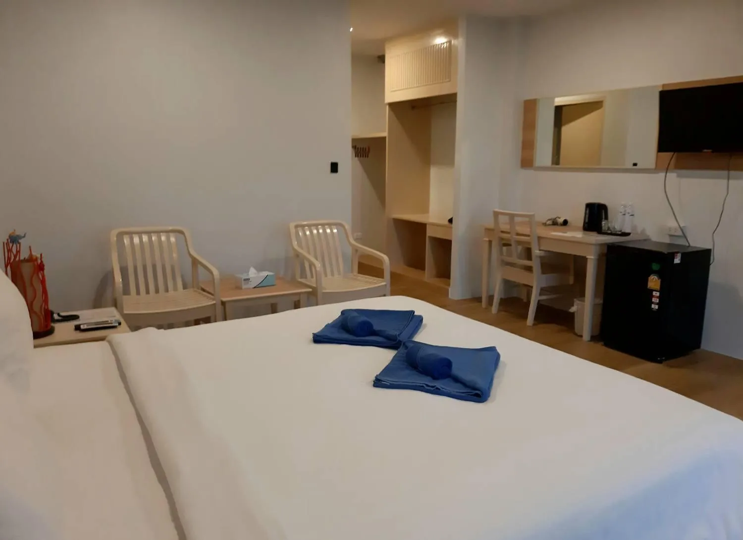 TV and multimedia, Bed in Karon Living Room - SHA Plus