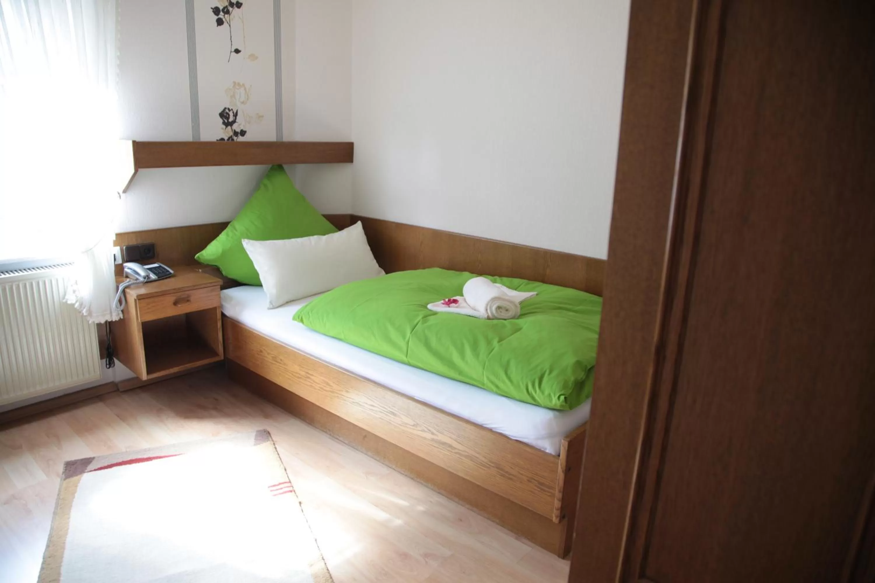 Photo of the whole room, Bed in Berleburger Hof