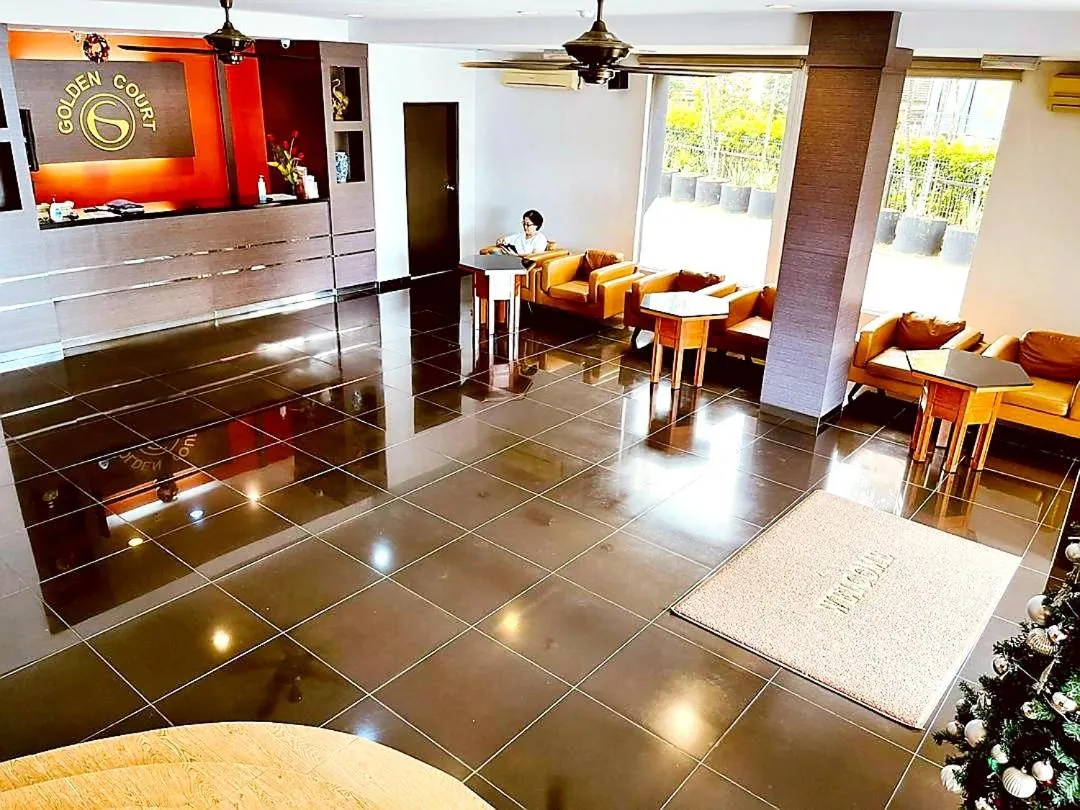 Golden Court Hotel - Sri Pelangi