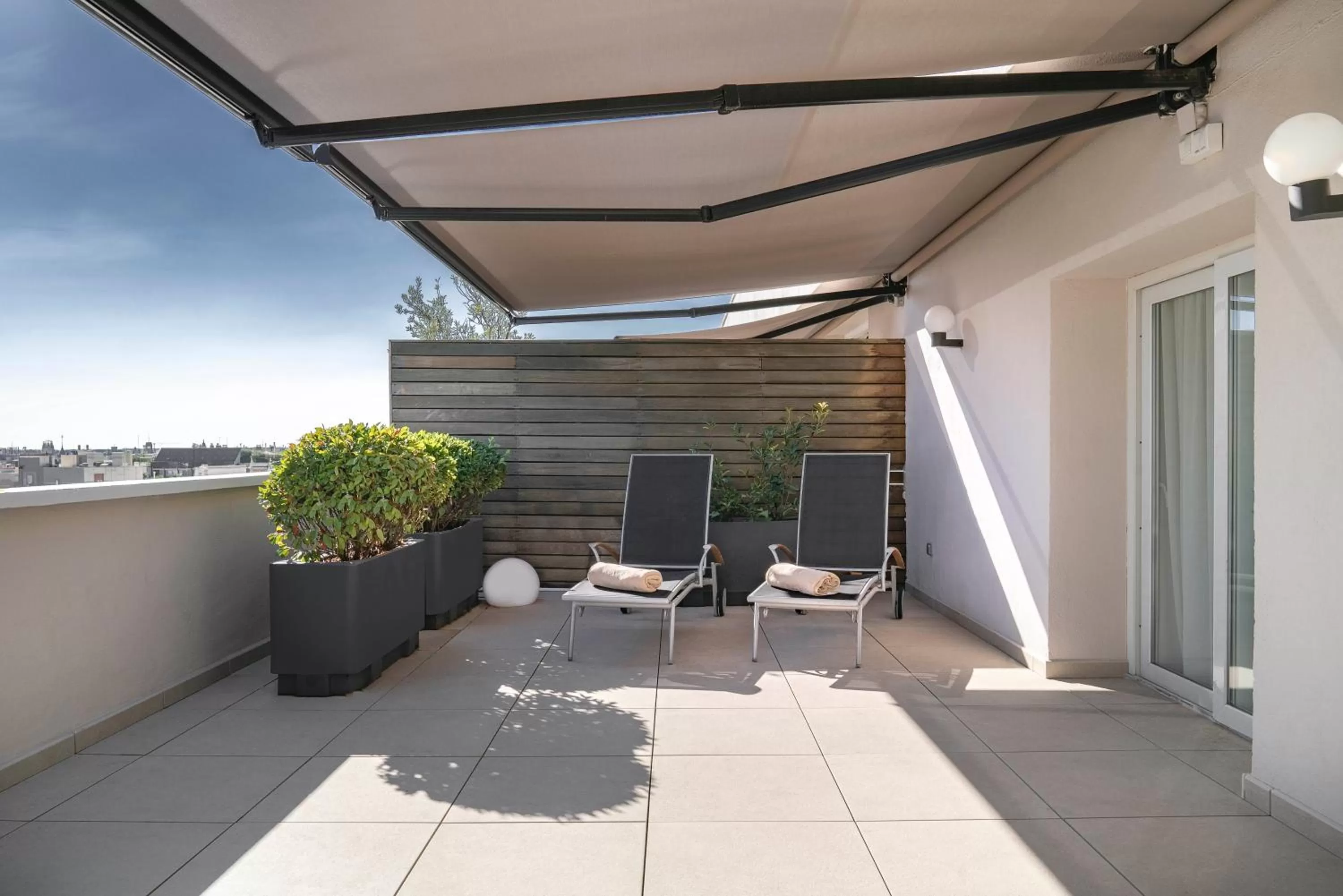 View (from property/room) in Vincci Soma