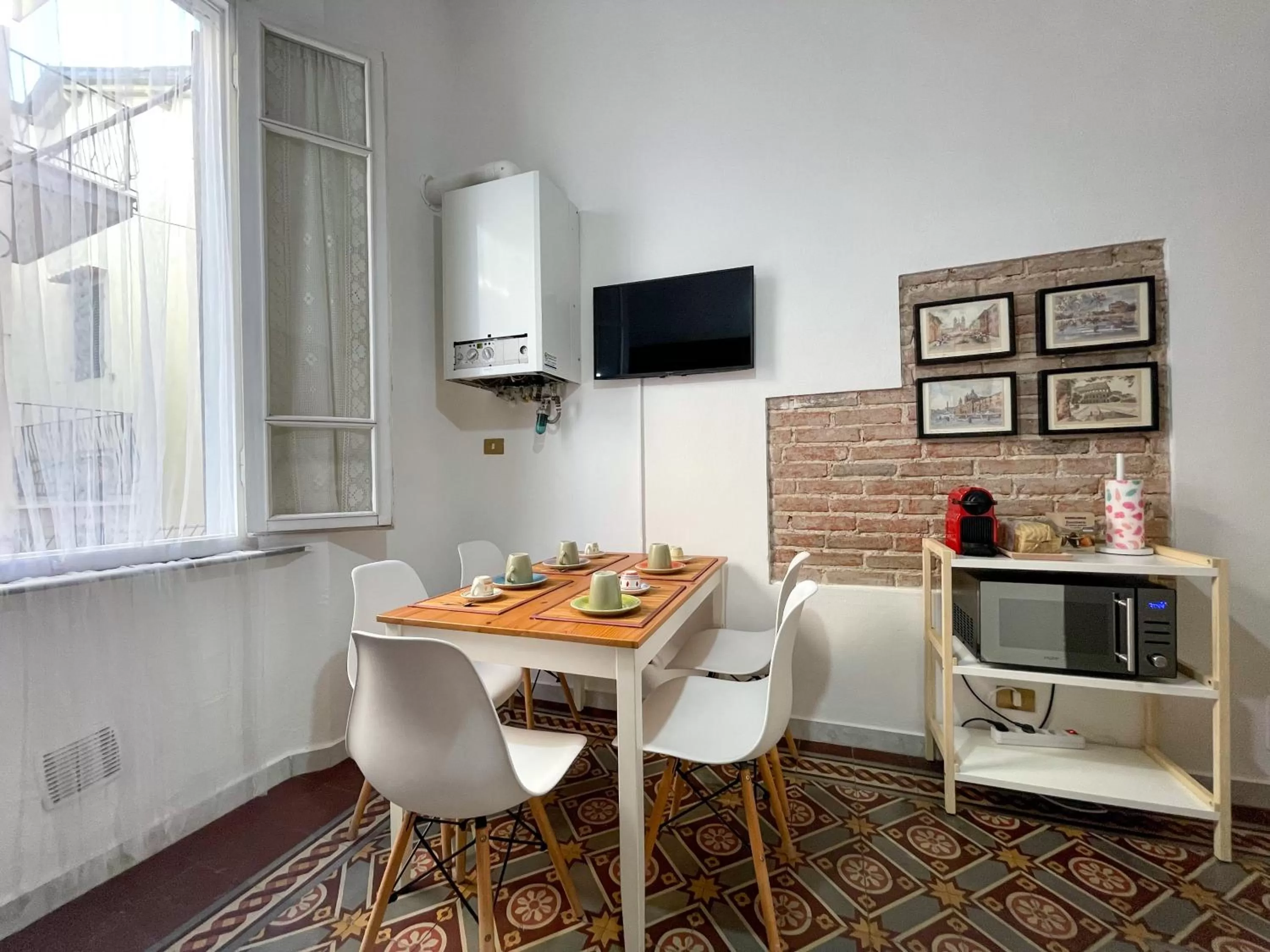 Kitchen or kitchenette in La Casa di Eli