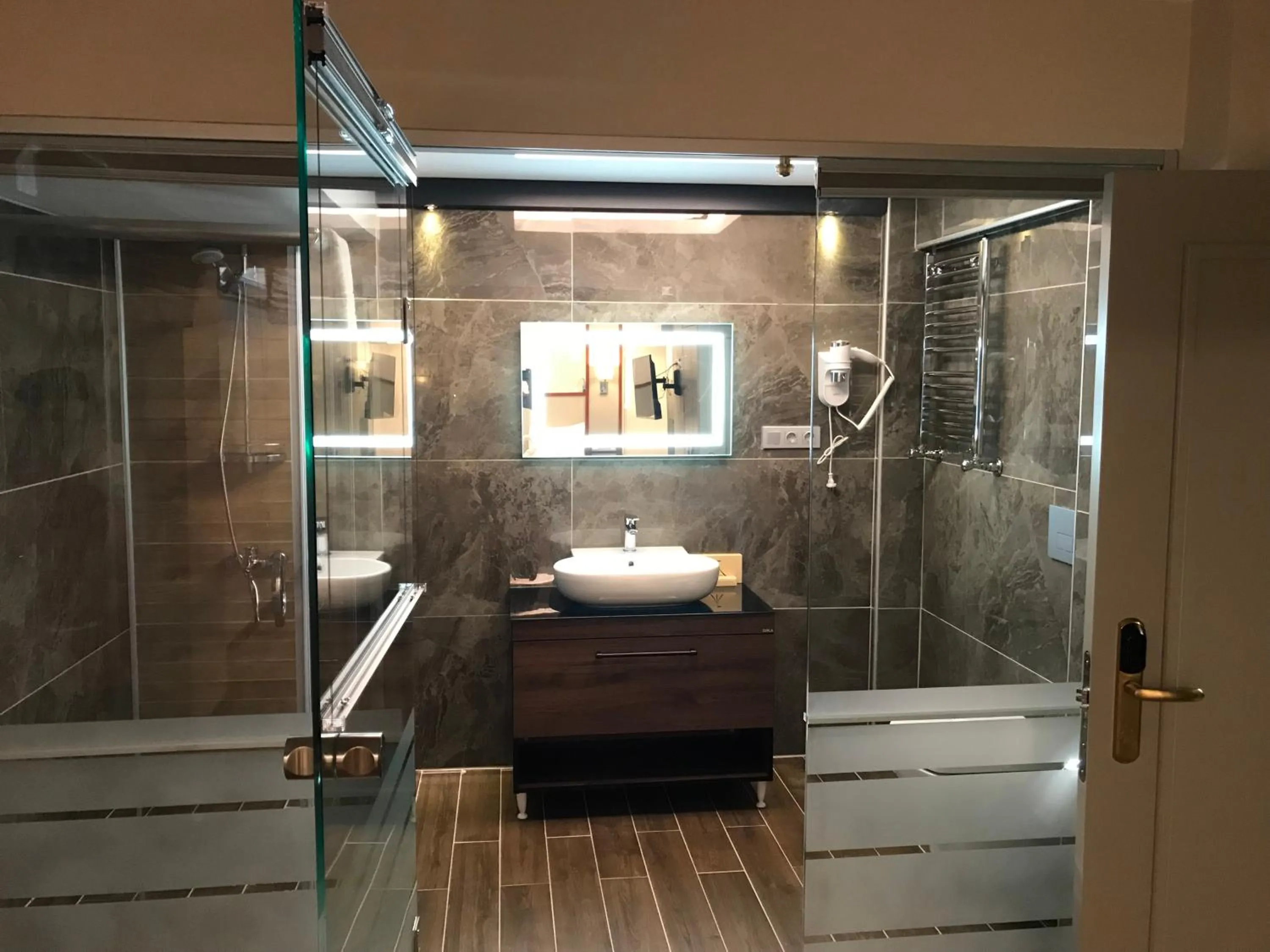 Bathroom in Muyan Suites