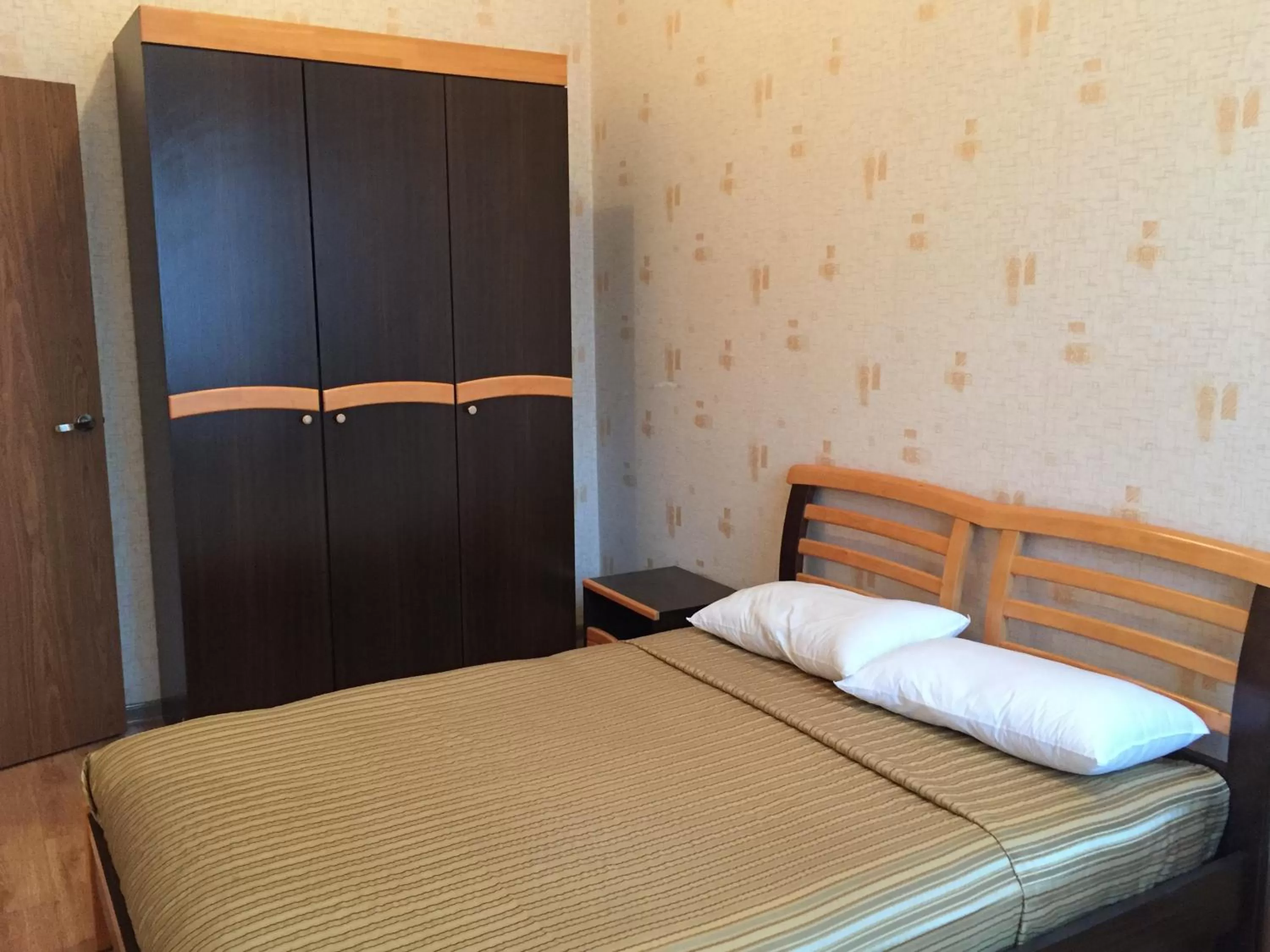 Bedroom, Bed in Tsolmon's Serviced Apartments