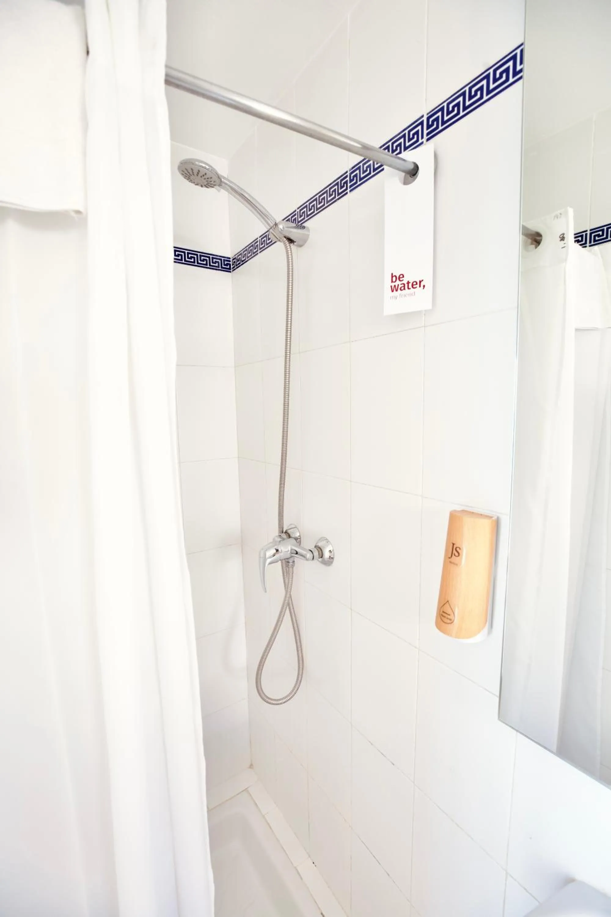 Bathroom in JS Horitzó