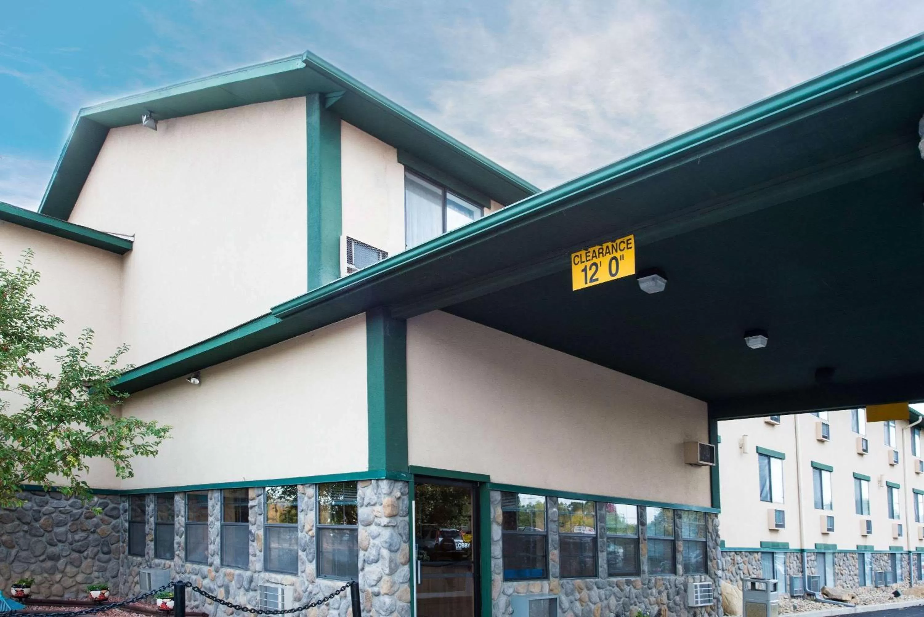 Property building in Super 8 by Wyndham Cortez/Mesa Verde Area