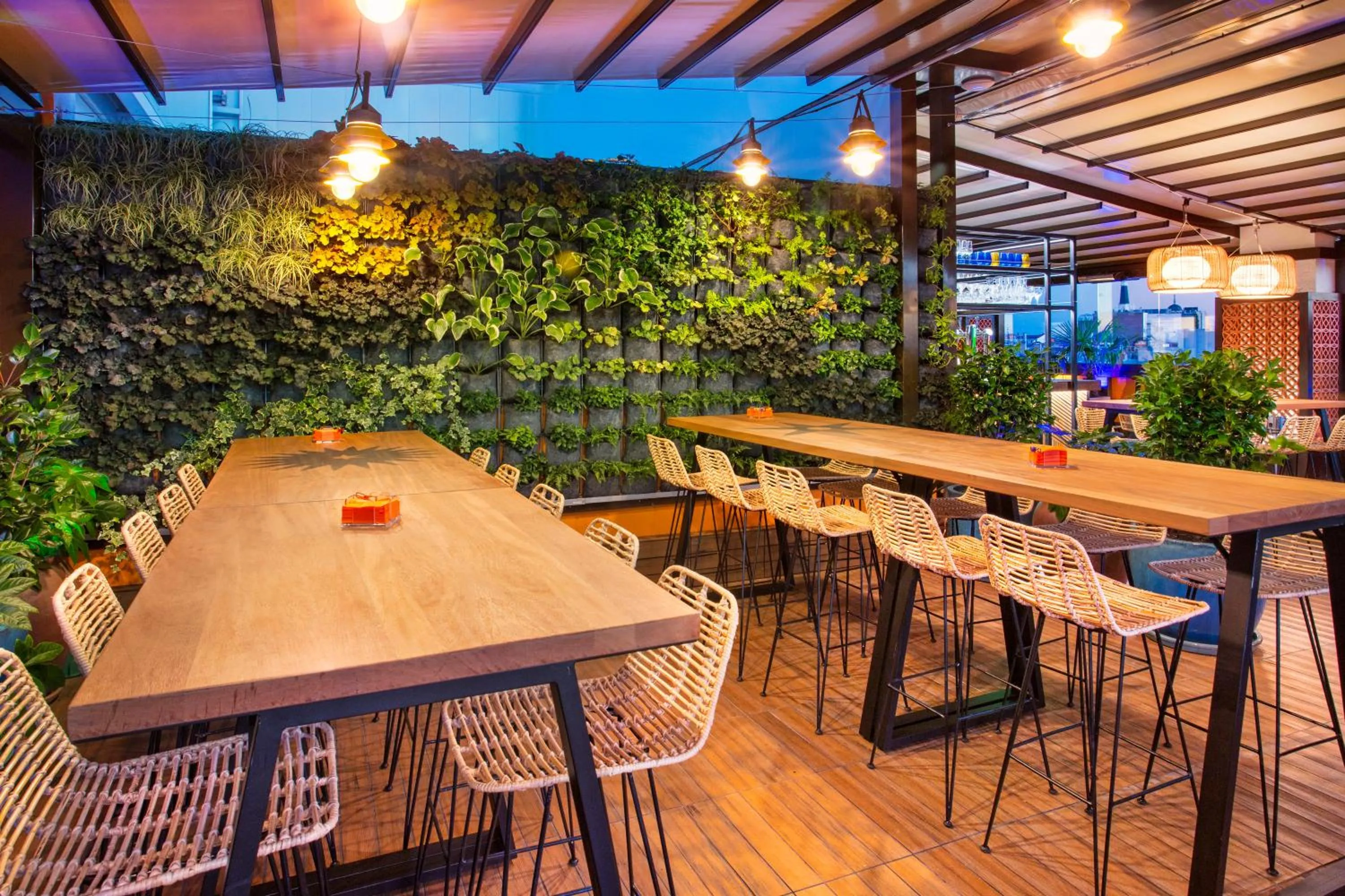 Restaurant/places to eat in B&B HOTEL Madrid Centro Puerta del Sol