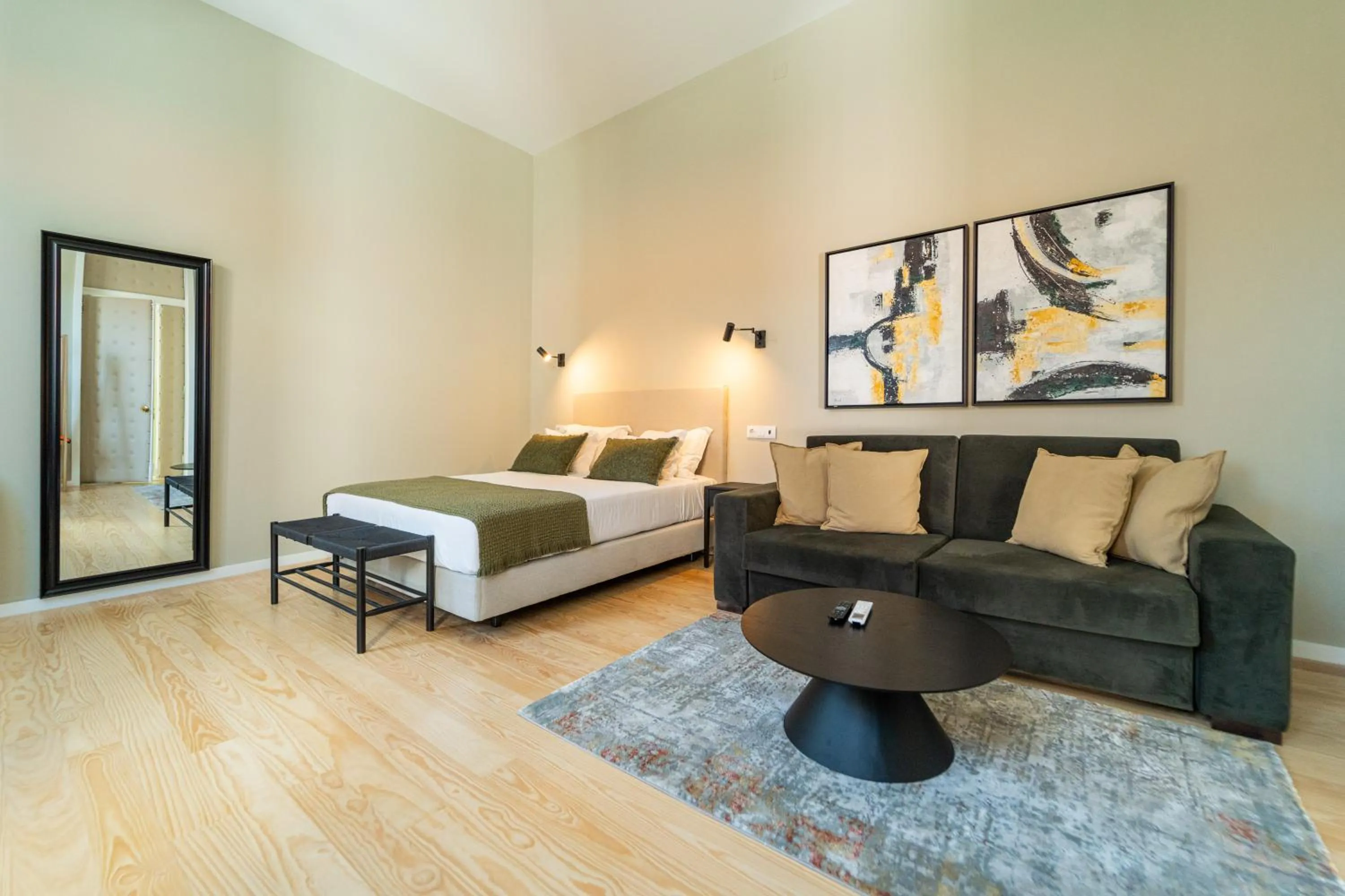 Bed in The Rex Hotel Porto