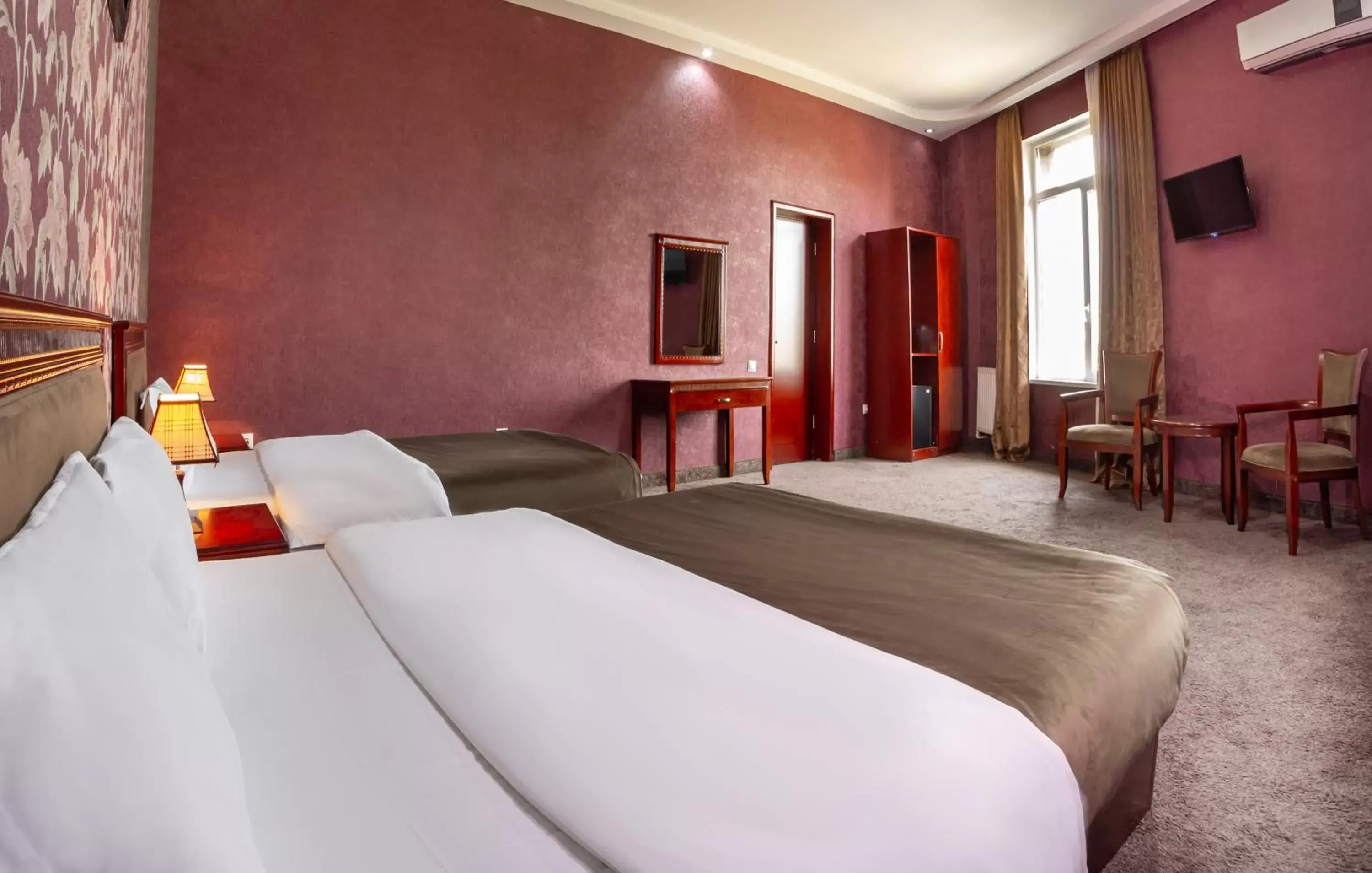 Exclusive Suite in Margo Palace Hotel Exclusive Suite in Margo Palace Hotel