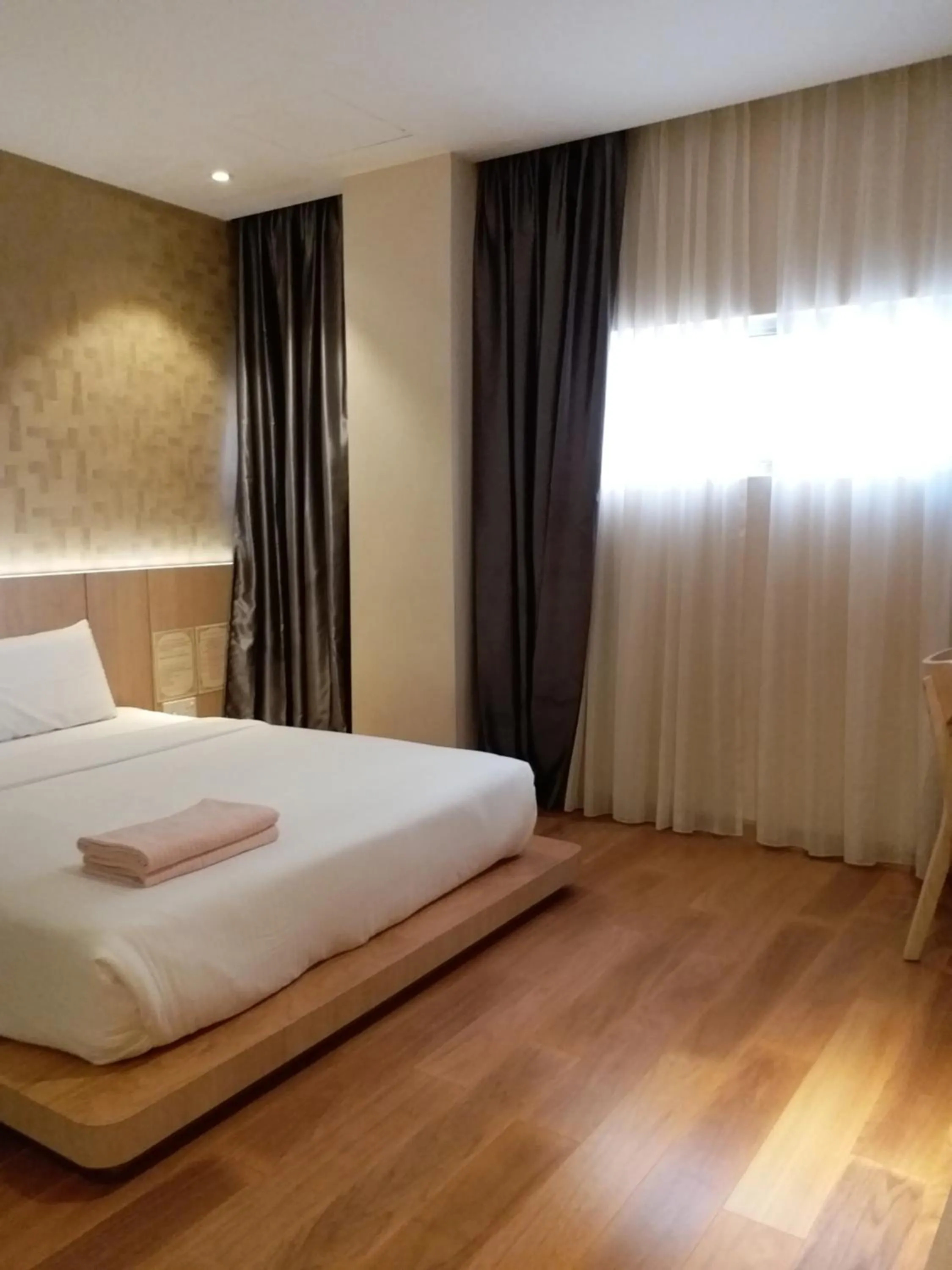 Bed in Kyoto Boutique Hotel