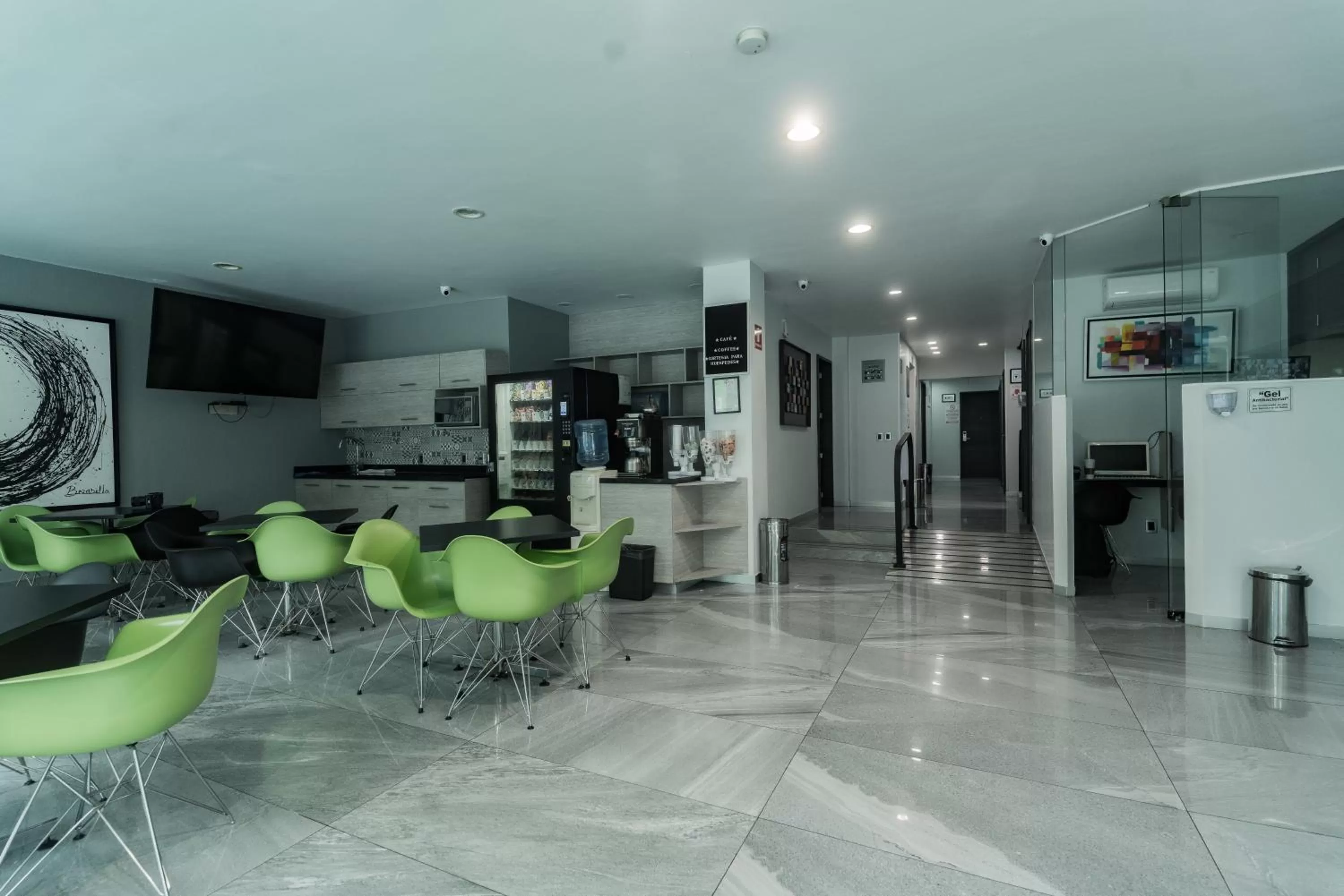 Living room in HOTEL LEMON GREEN -Zona Expo Frente al Centro de Convenciones