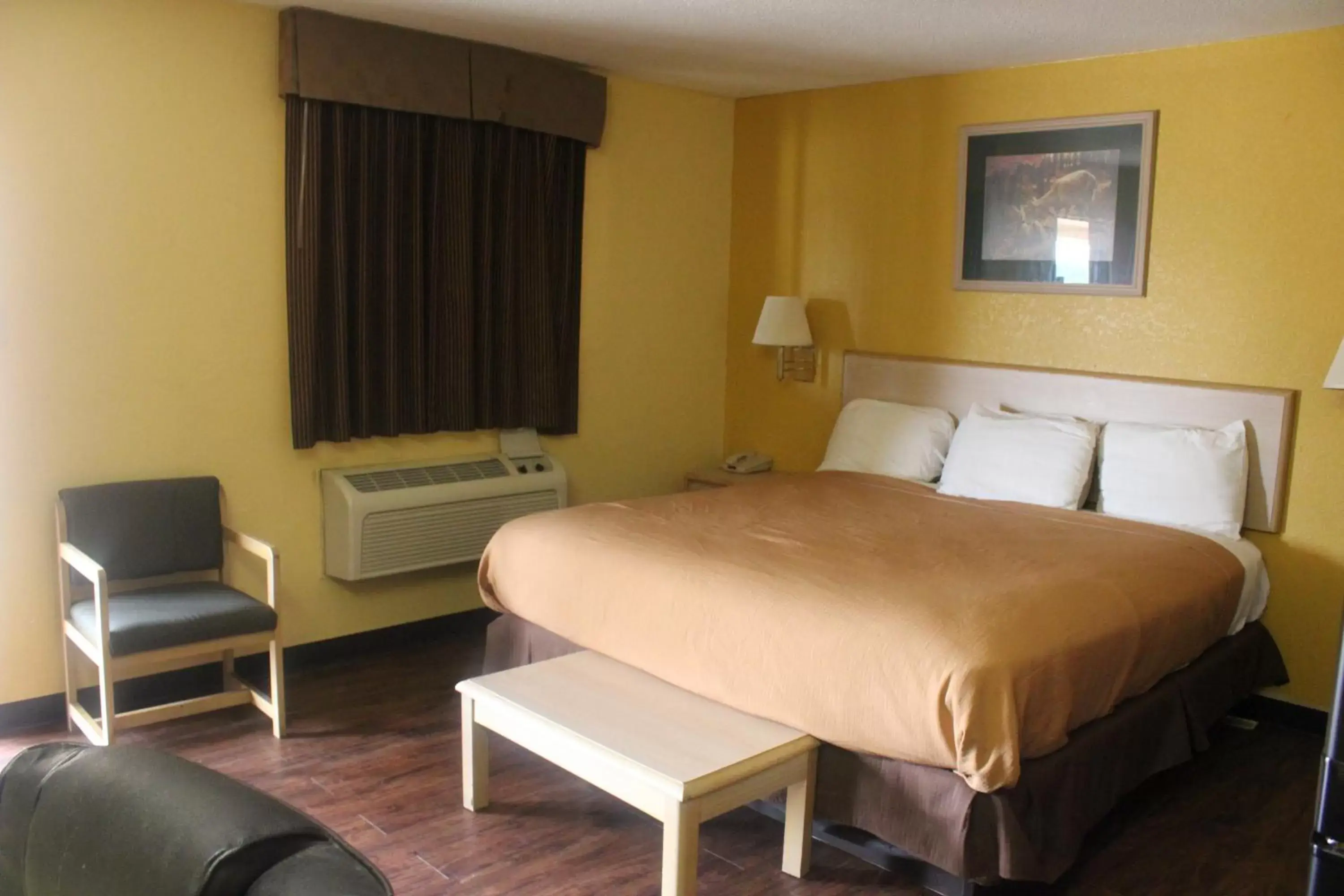 King Room in Village Inn Cotulla King Room in Village Inn Cotulla