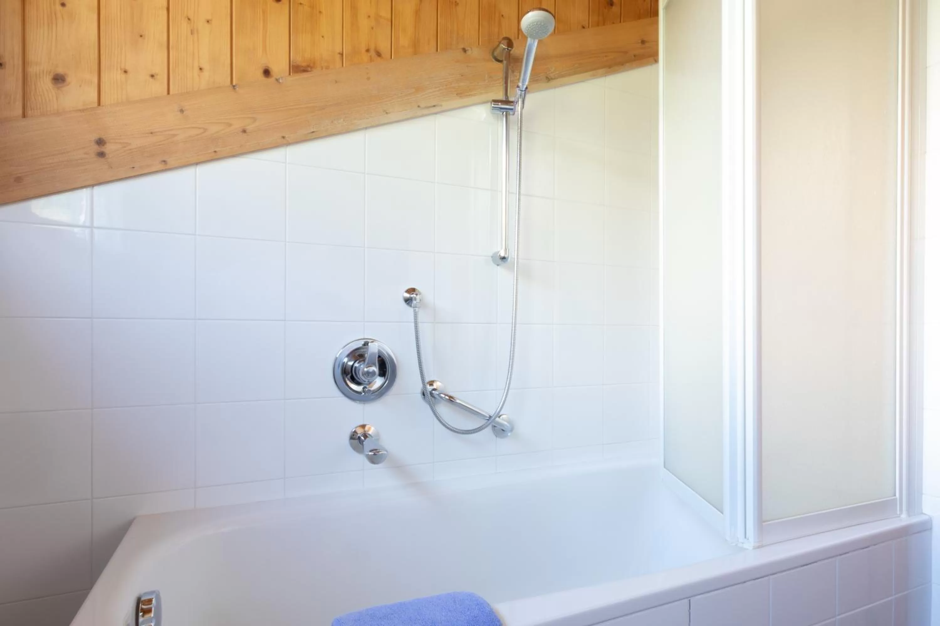 Bath in Residence Margreth