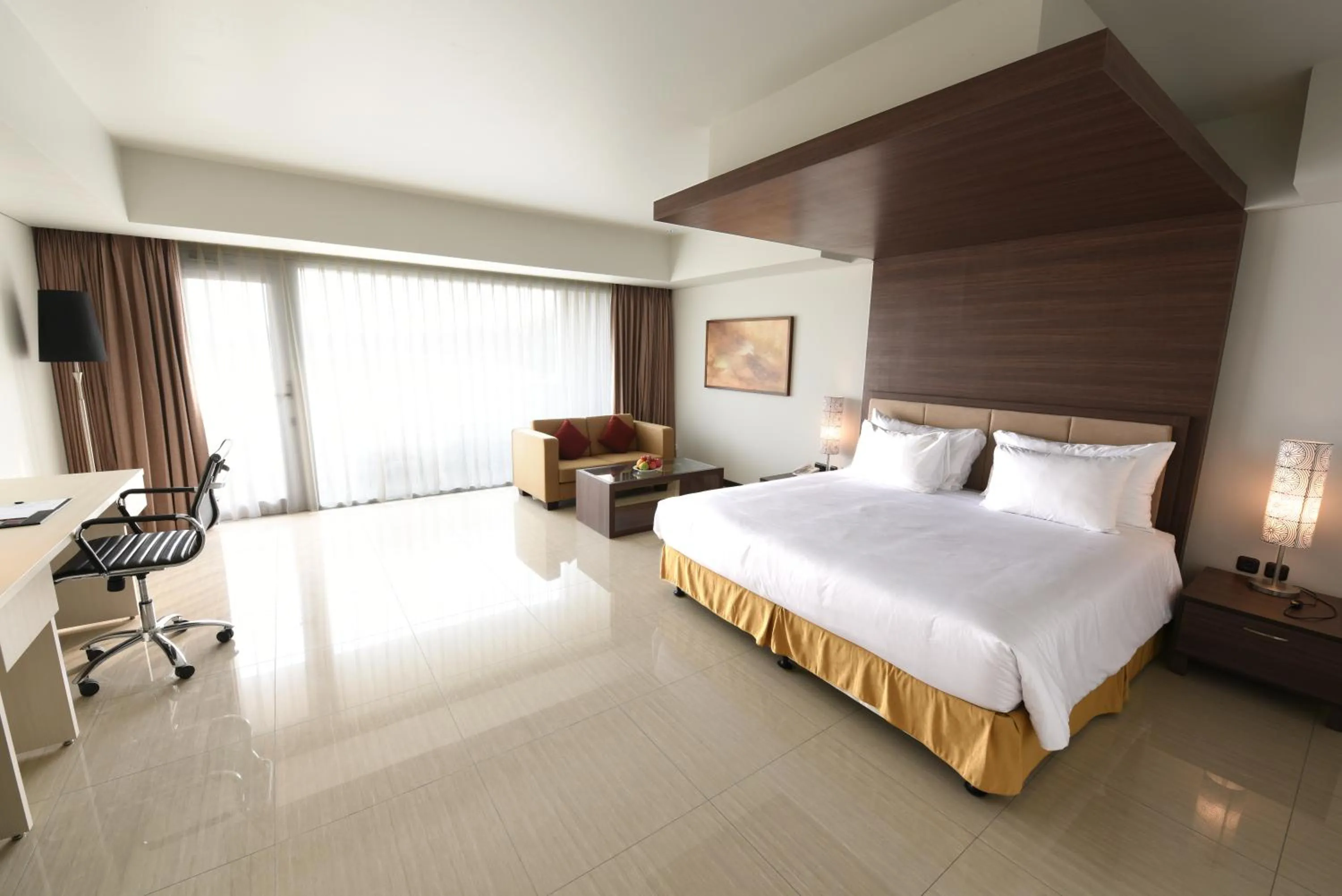 Bed in Sakura Park Hotel & Residence