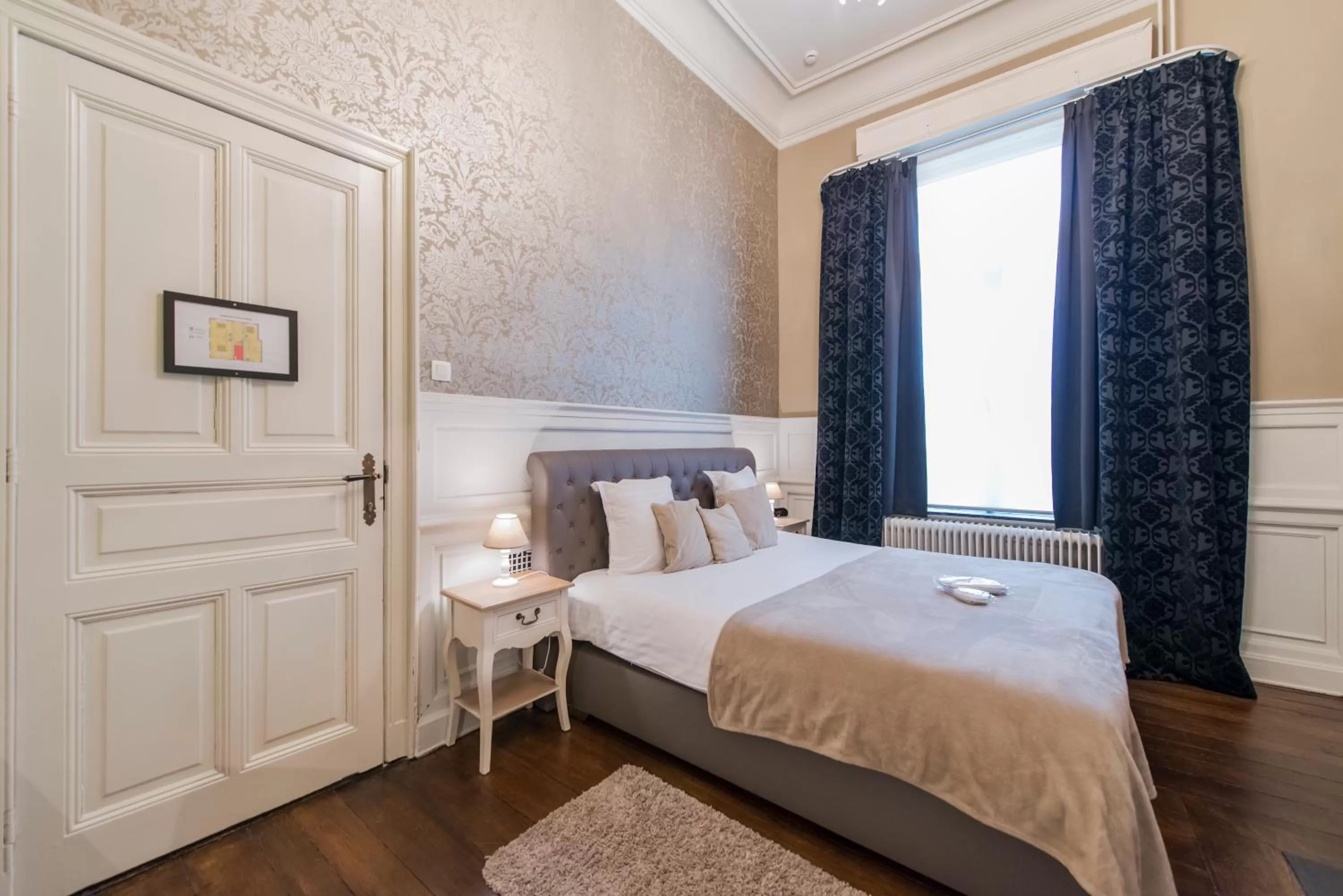 Photo of the whole room, Bed in Boutique Hotel Huys van Steyns