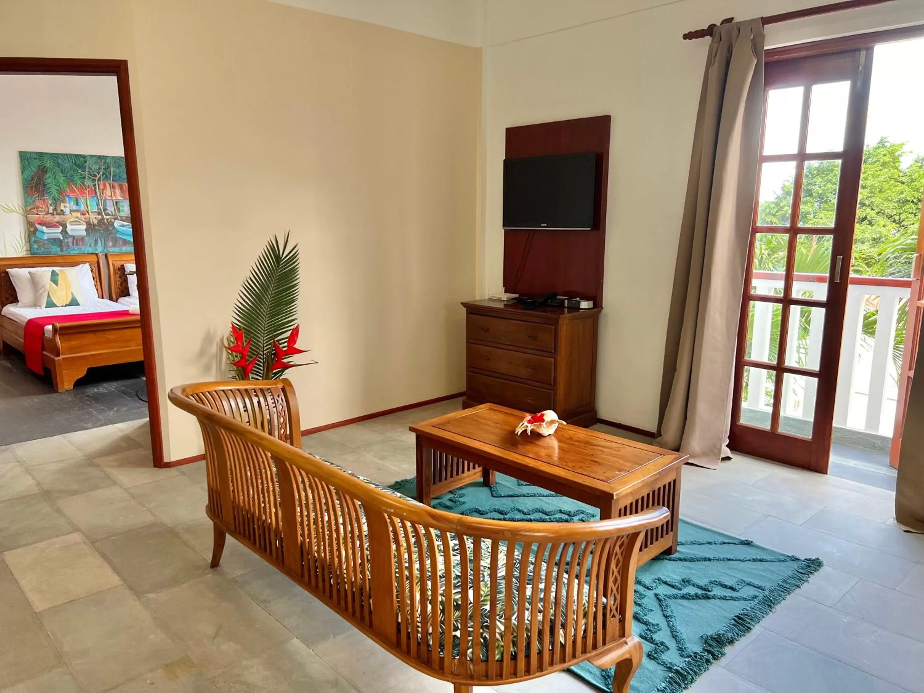 Communal lounge/ TV room, Seating Area in Hilltop Boutique Hotel