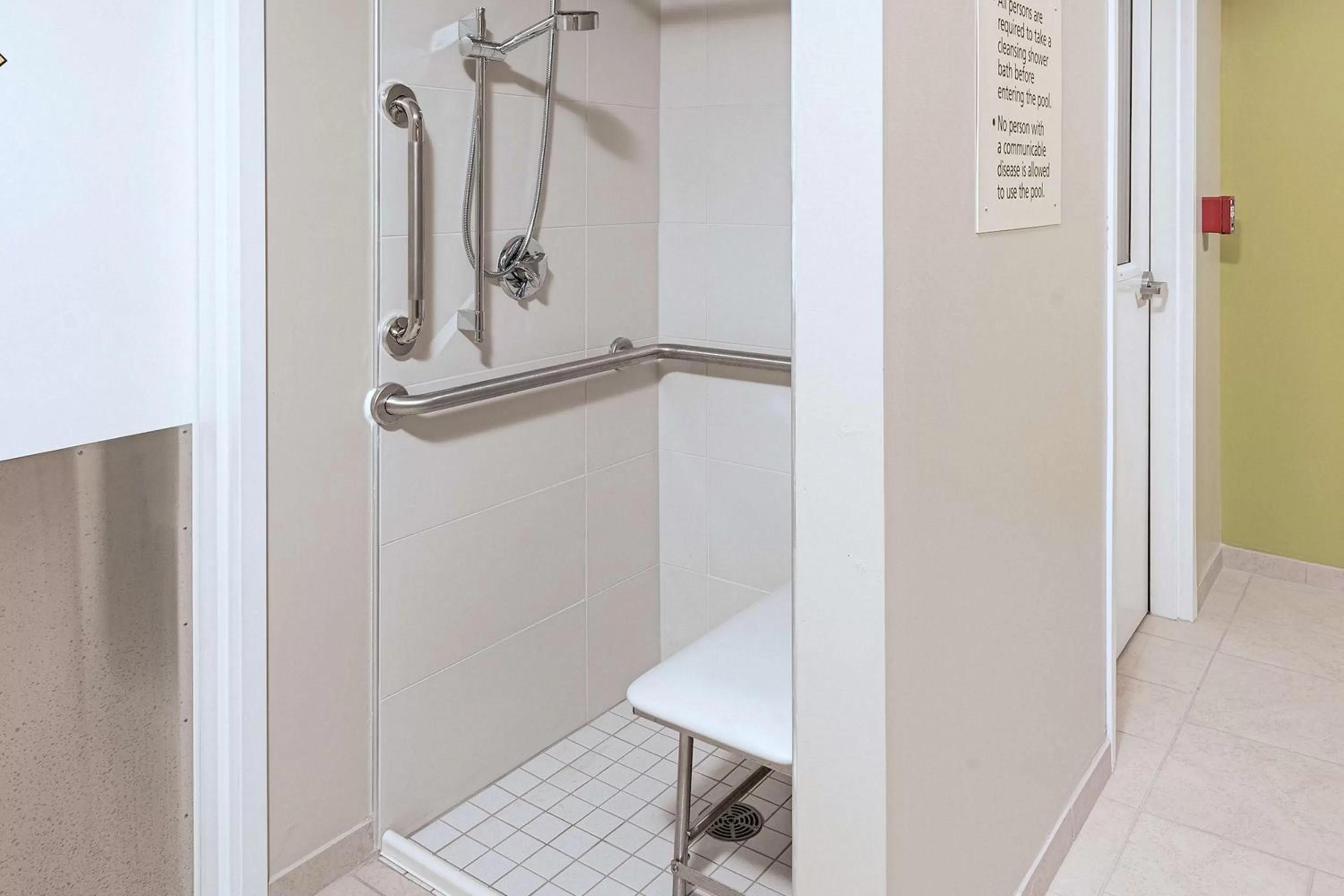 Bathroom in Hampton Inn Boston - Westborough