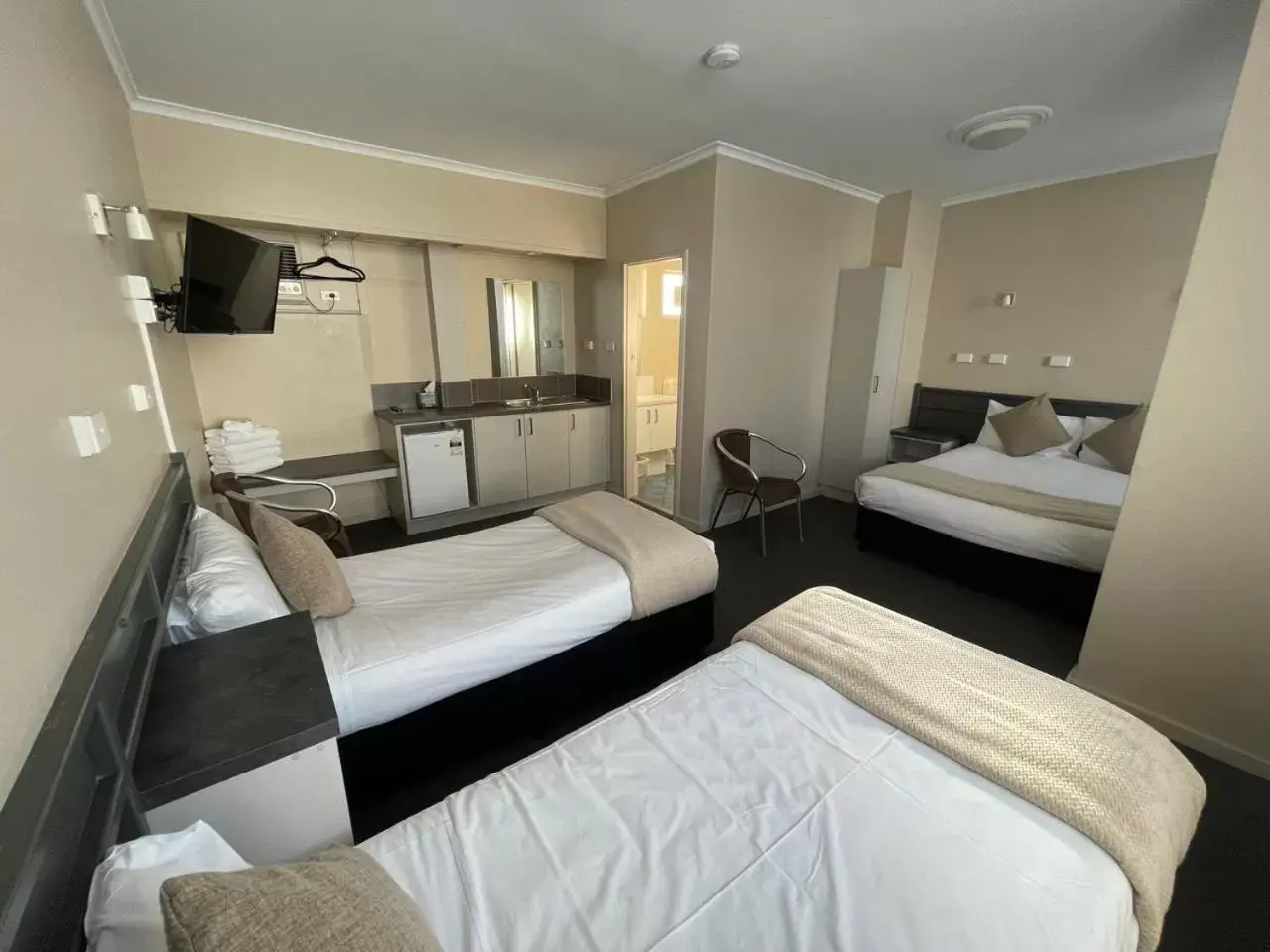 Family Room in Astor Hotel Motel Family Room in Astor Hotel Motel