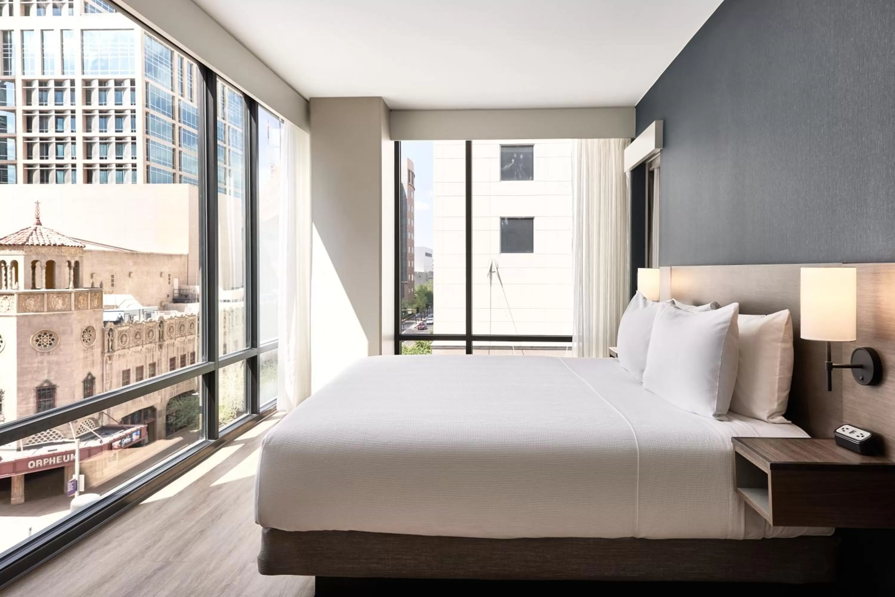 Bedroom, Bed in Hyatt Place Phoenix/Downtown