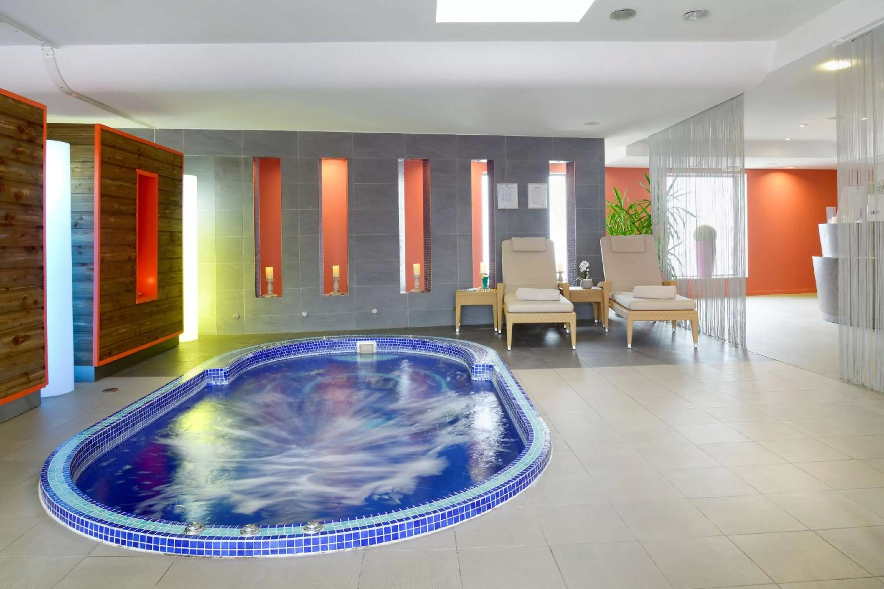 Spa and wellness centre/facilities in Radisson Blu Hotel Toulouse Airport