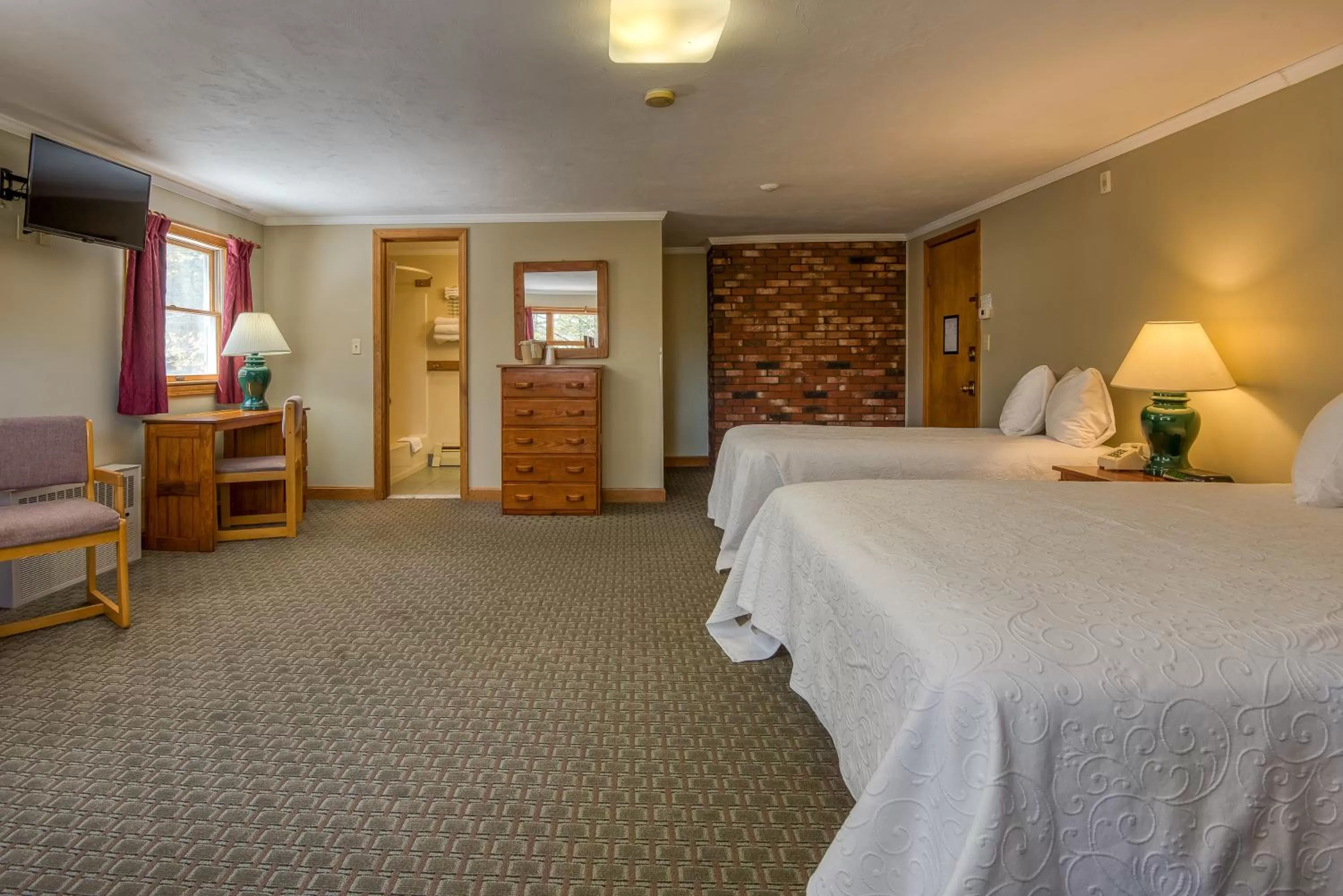 Bedroom, Bed in Purity Spring Resort