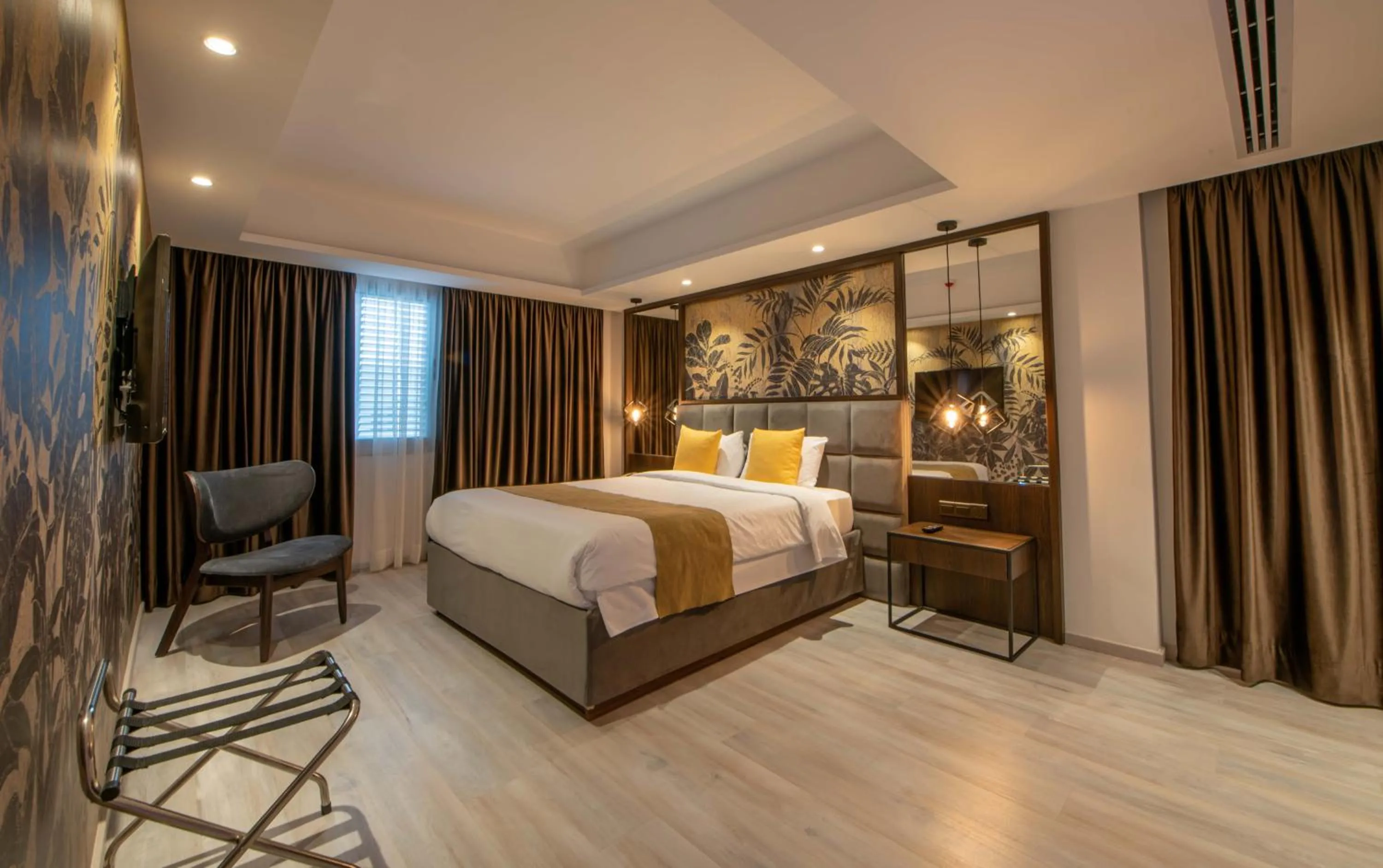 Photo of the whole room, Bed in Almond Business Hotel