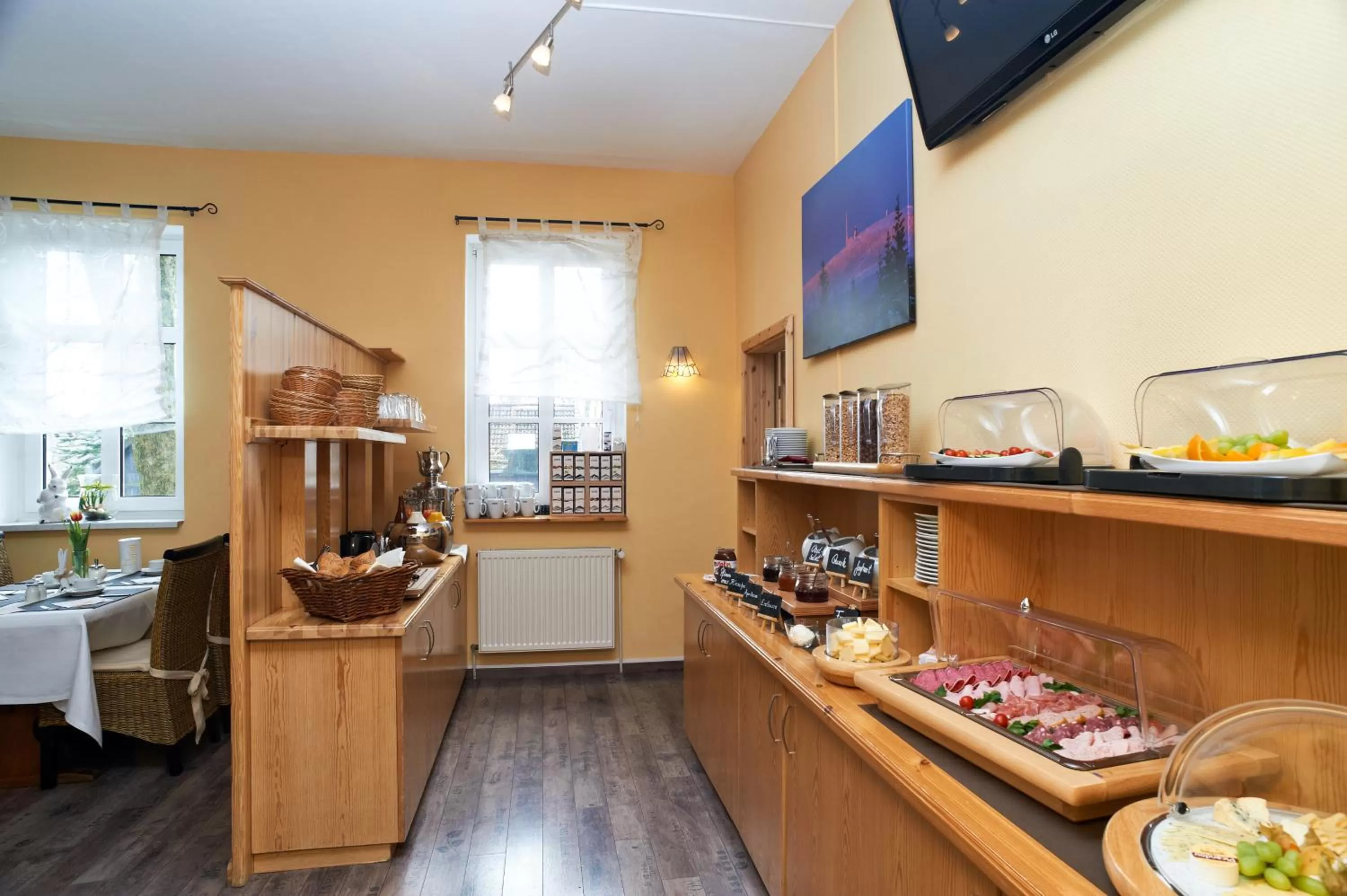 Buffet breakfast in Hotel Zum Harzer