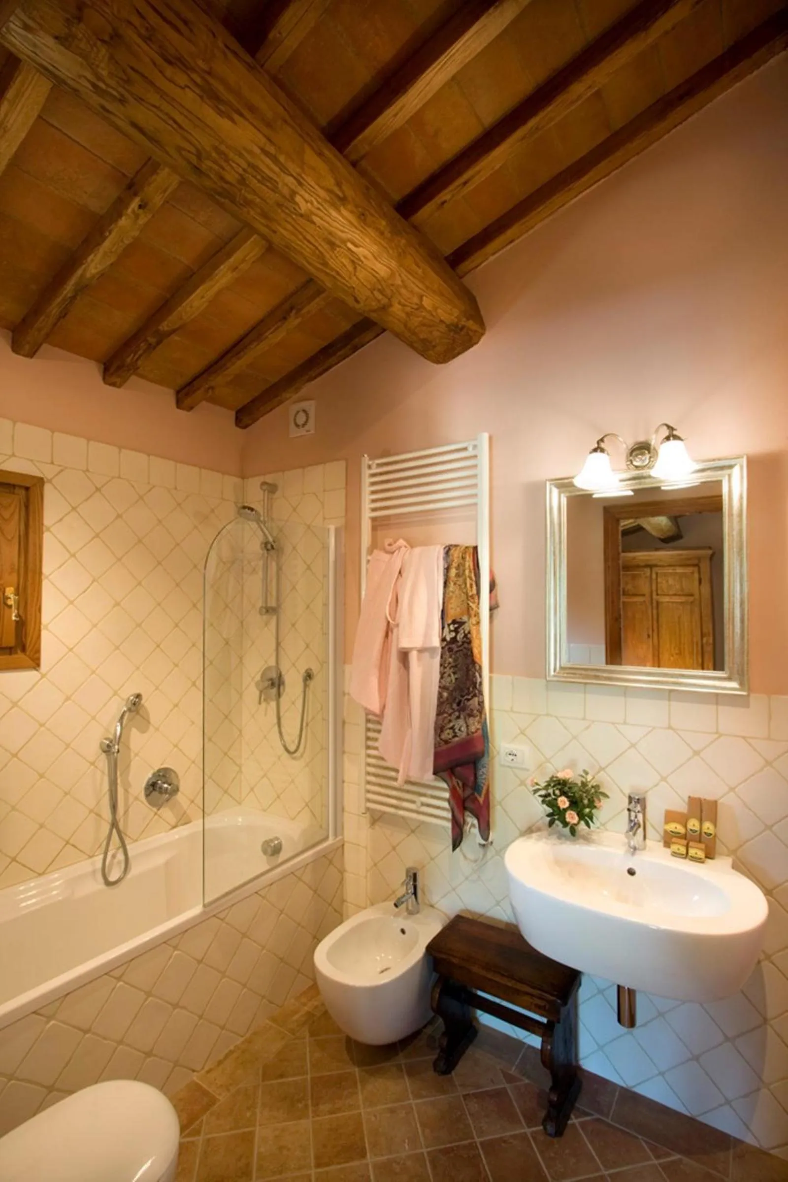 Bathroom in Borgo San Benedetto