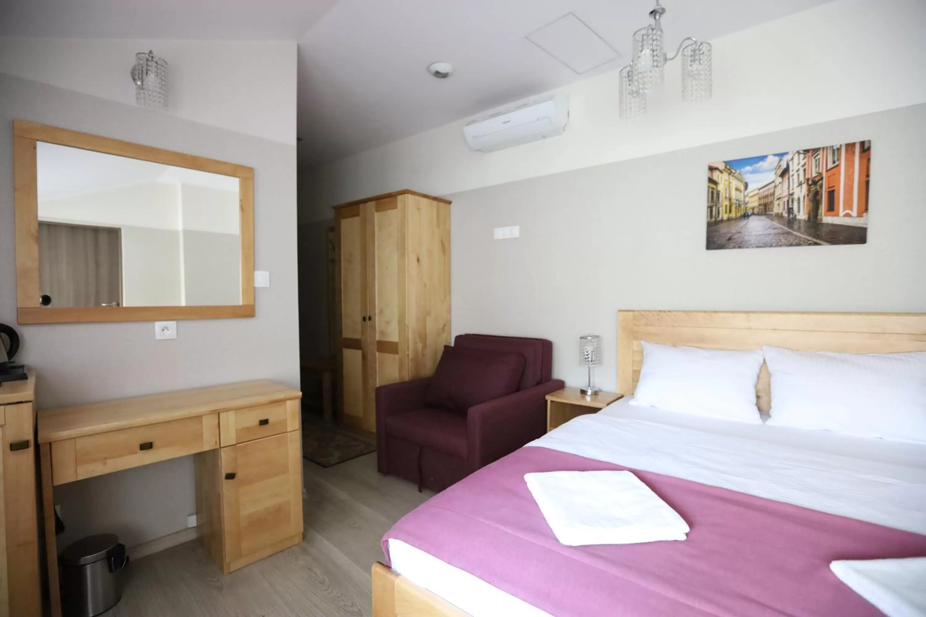 Bed in DReAM Garden Palace