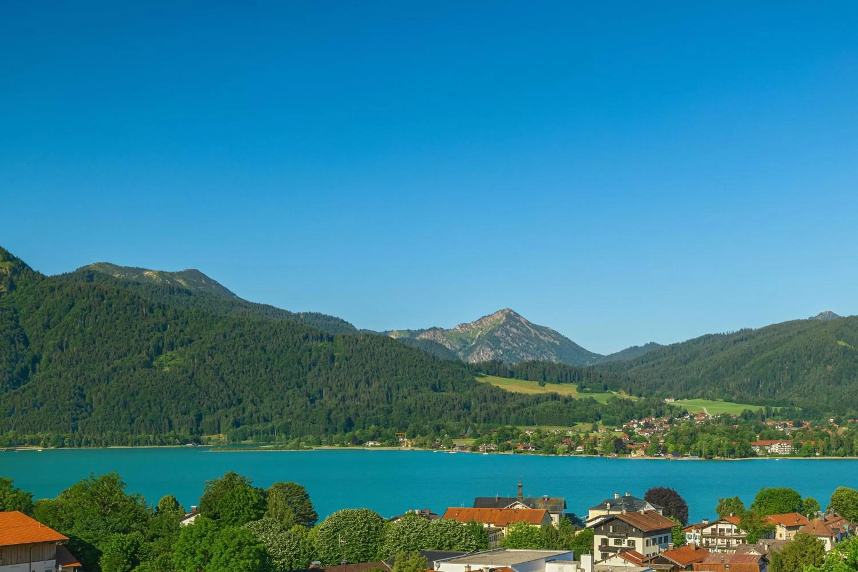 Lounge or bar in Caro & Selig, Tegernsee, Autograph Collection