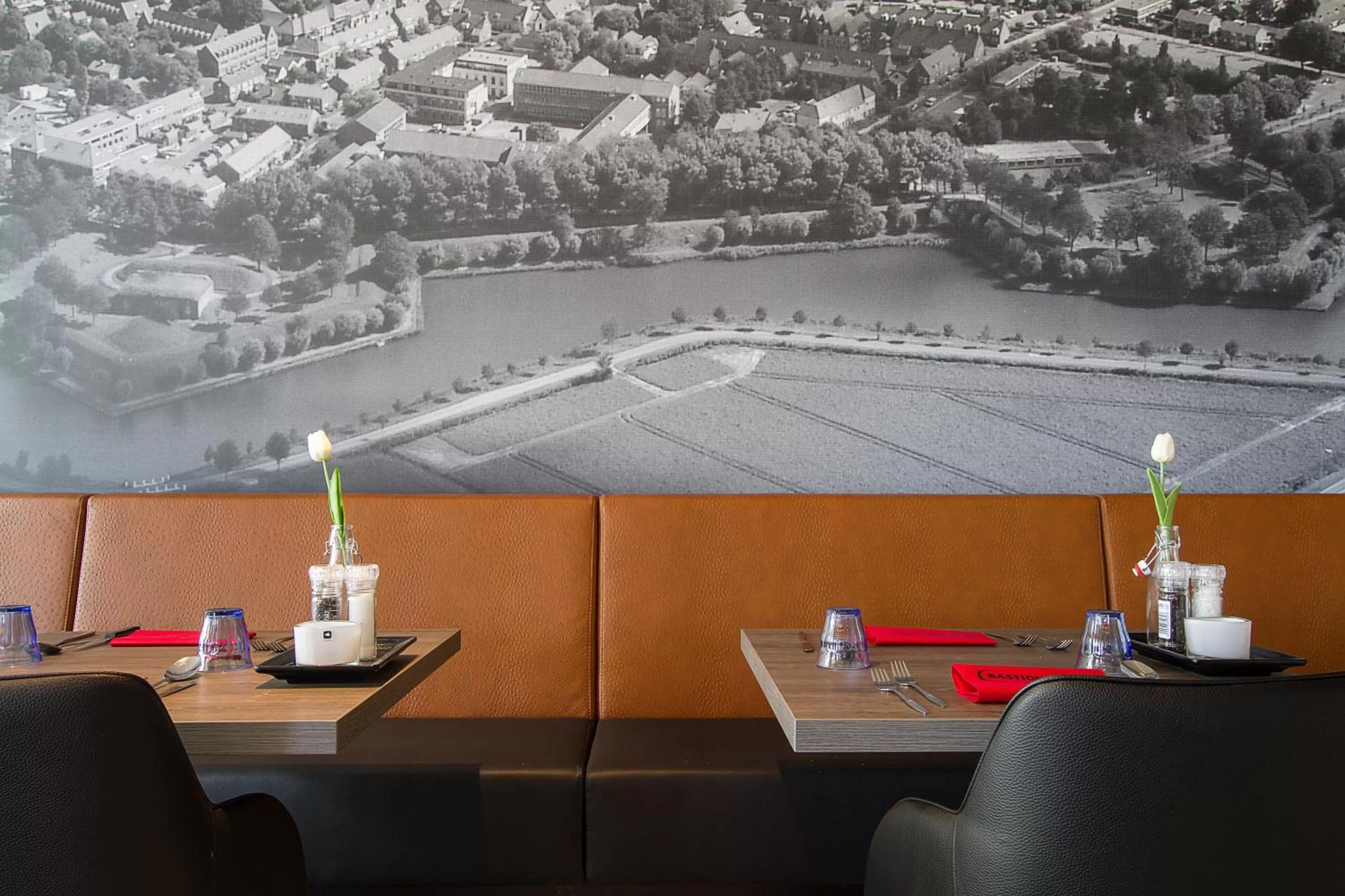 Restaurant/places to eat in Bastion Hotel Brielle - Europoort