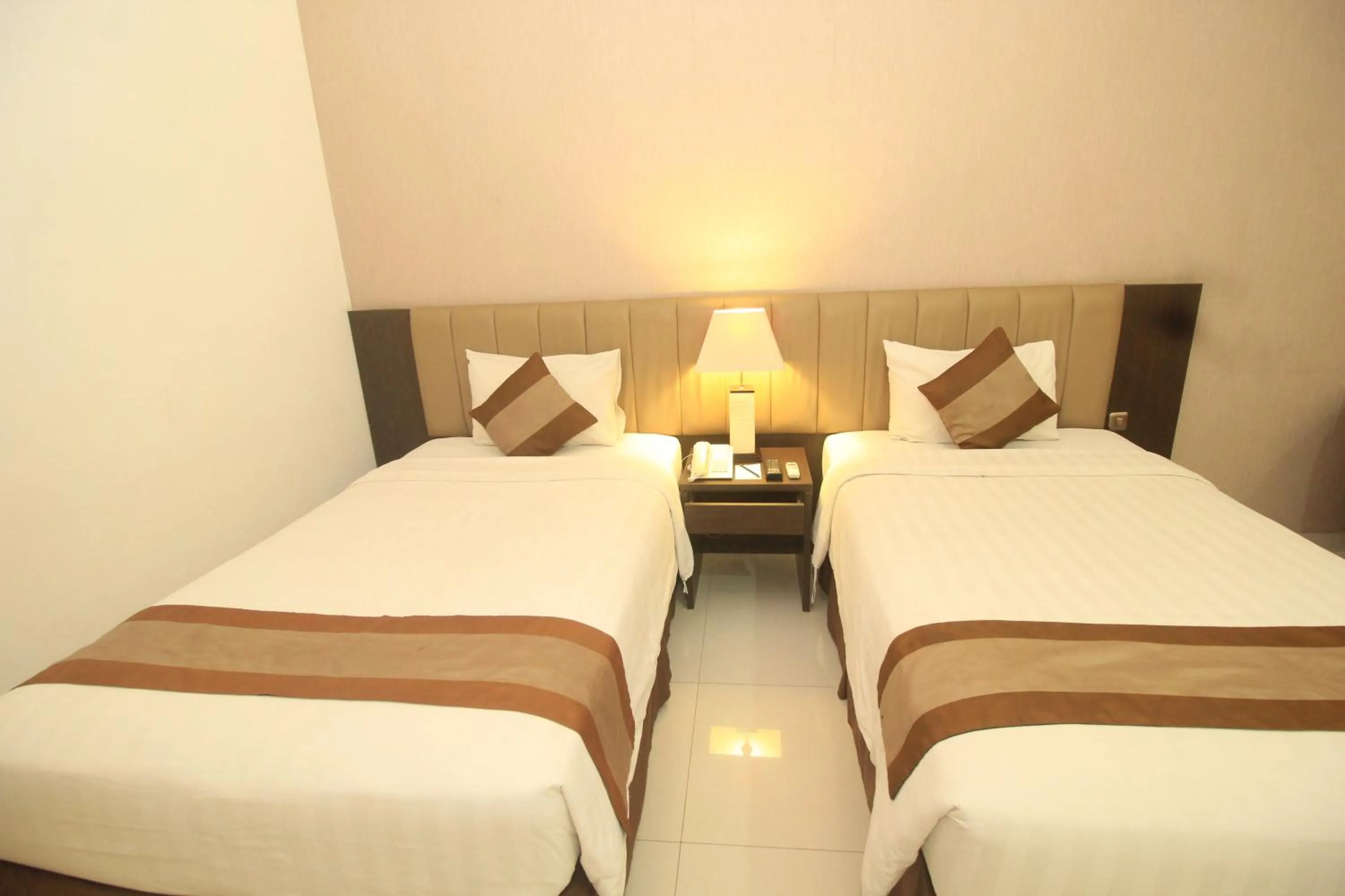 Bed in Hotel on The Rock