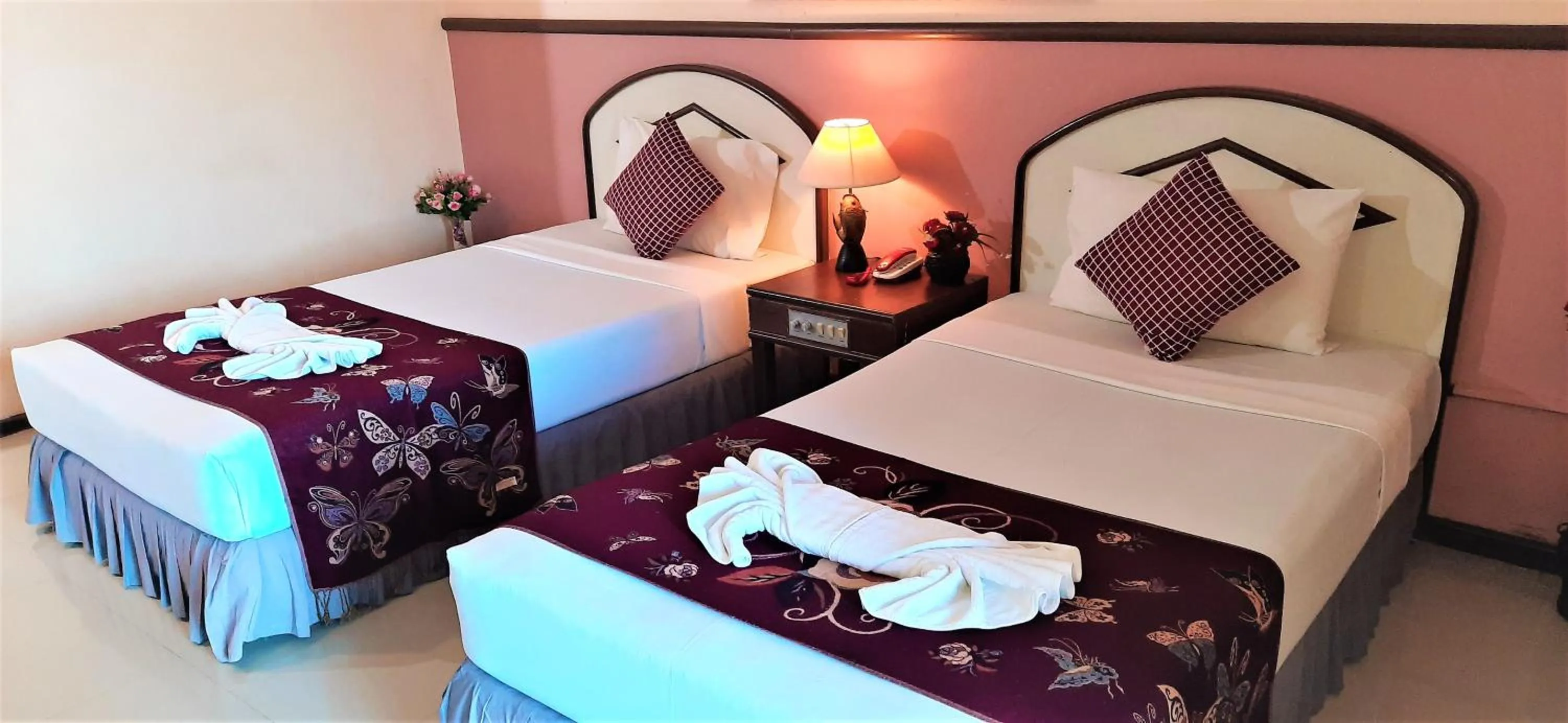 Bed in La Moon At Phuket - SHA Extra Plus