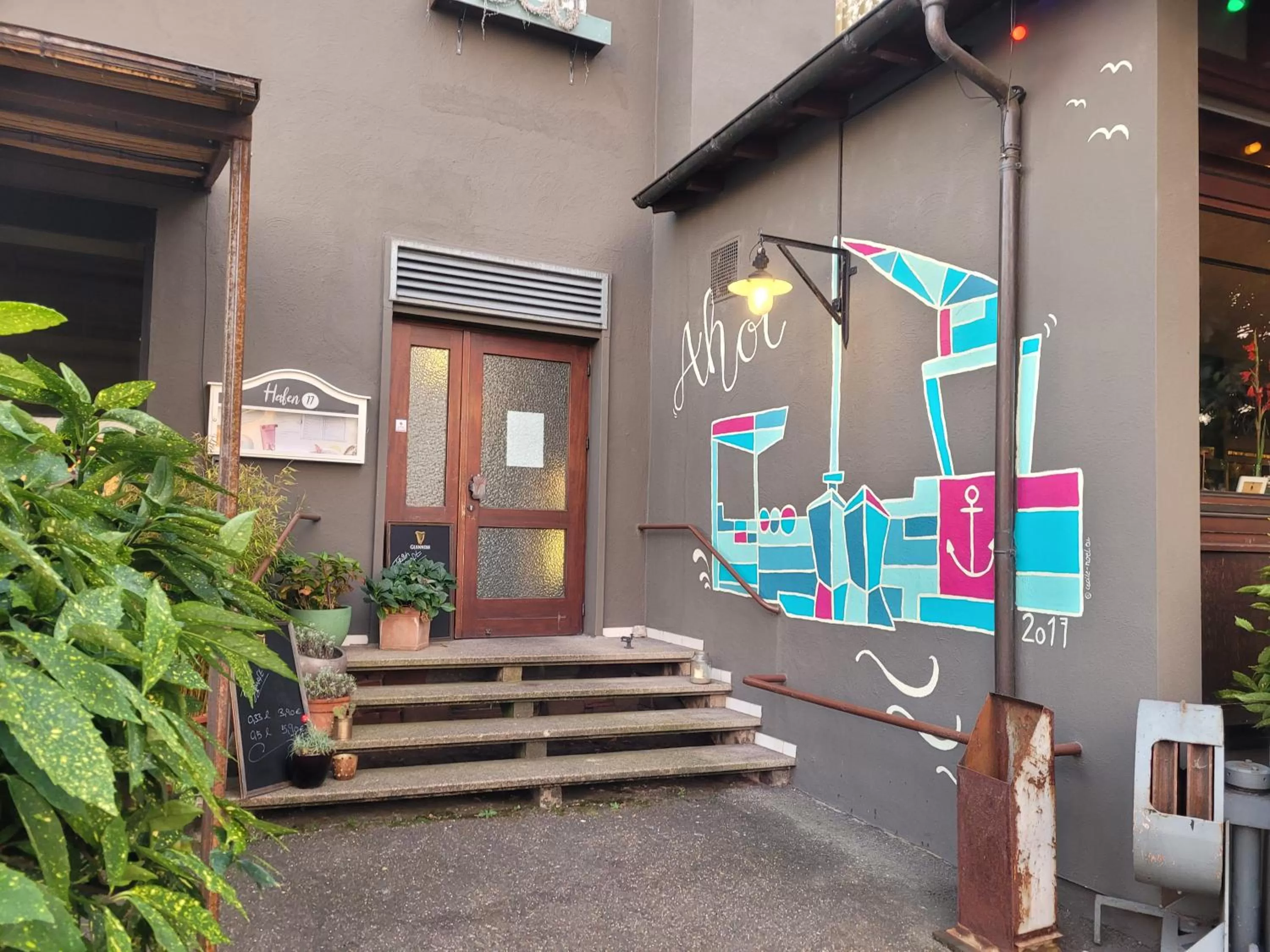 Hafen 17 Hotel Küche Bar