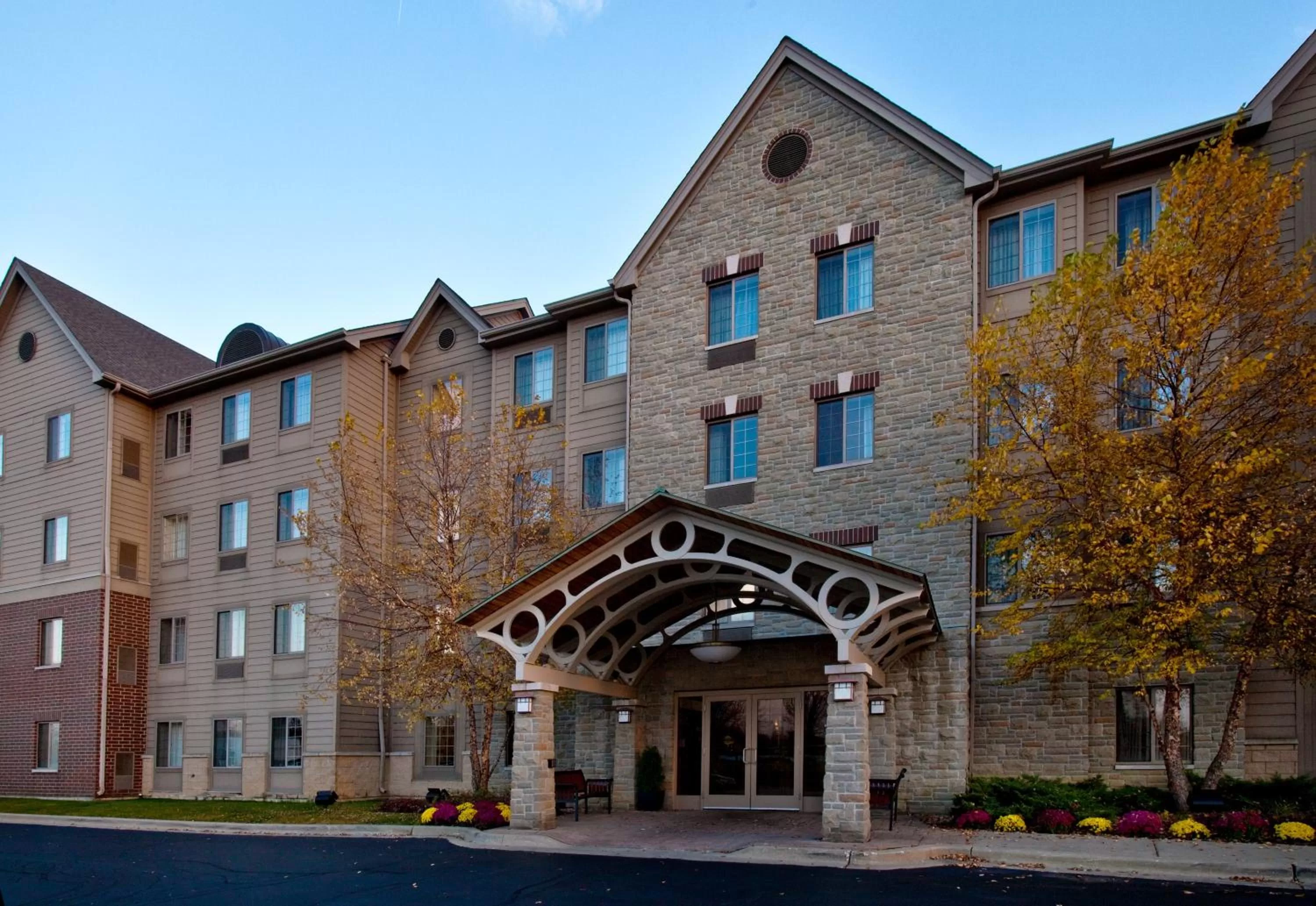 Property building in Staybridge Suites Chicago-Oakbrook Terrace by IHG