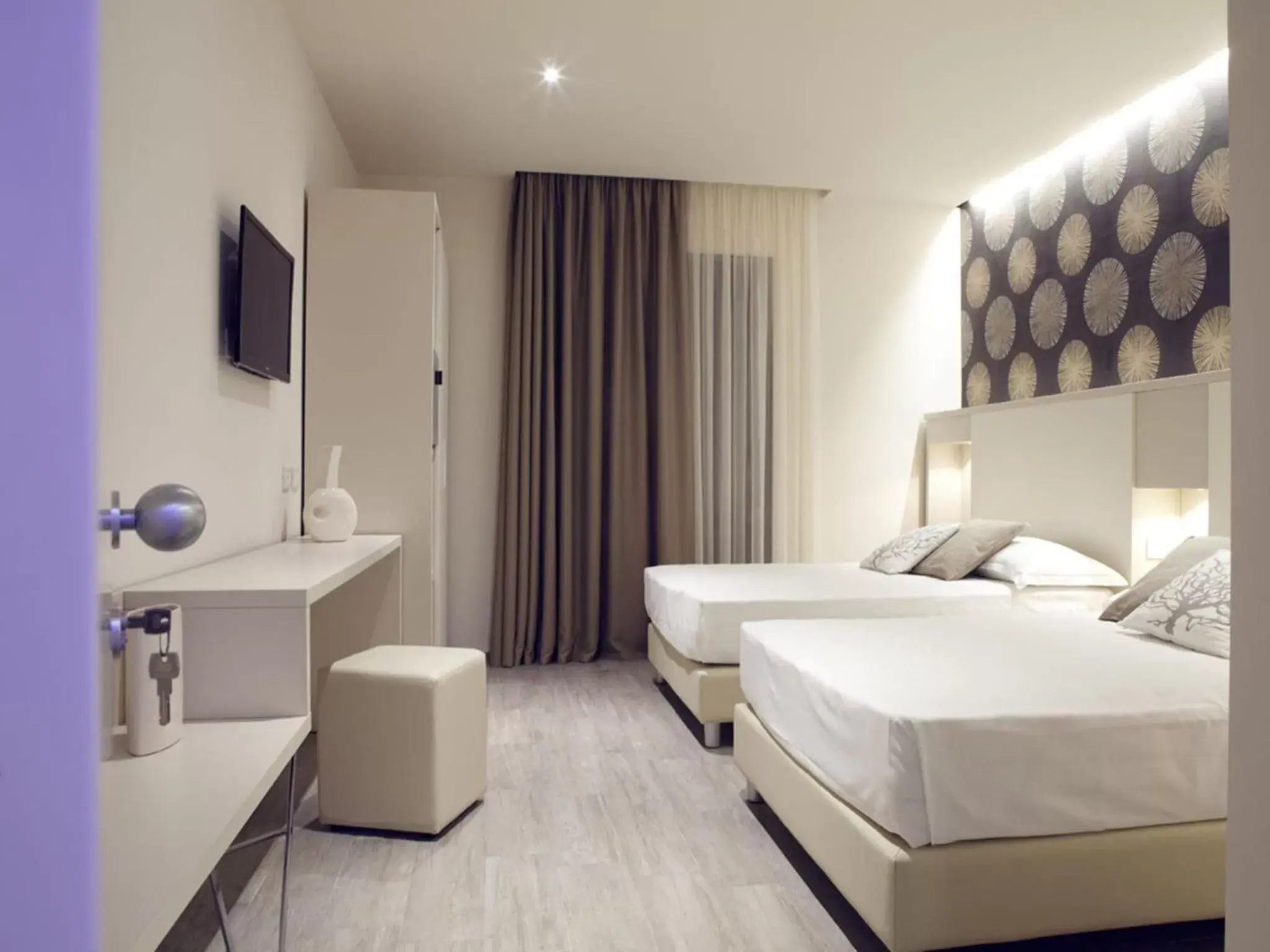 Superior Quadruple Room in L'Hotel Superior Quadruple Room in L'Hotel