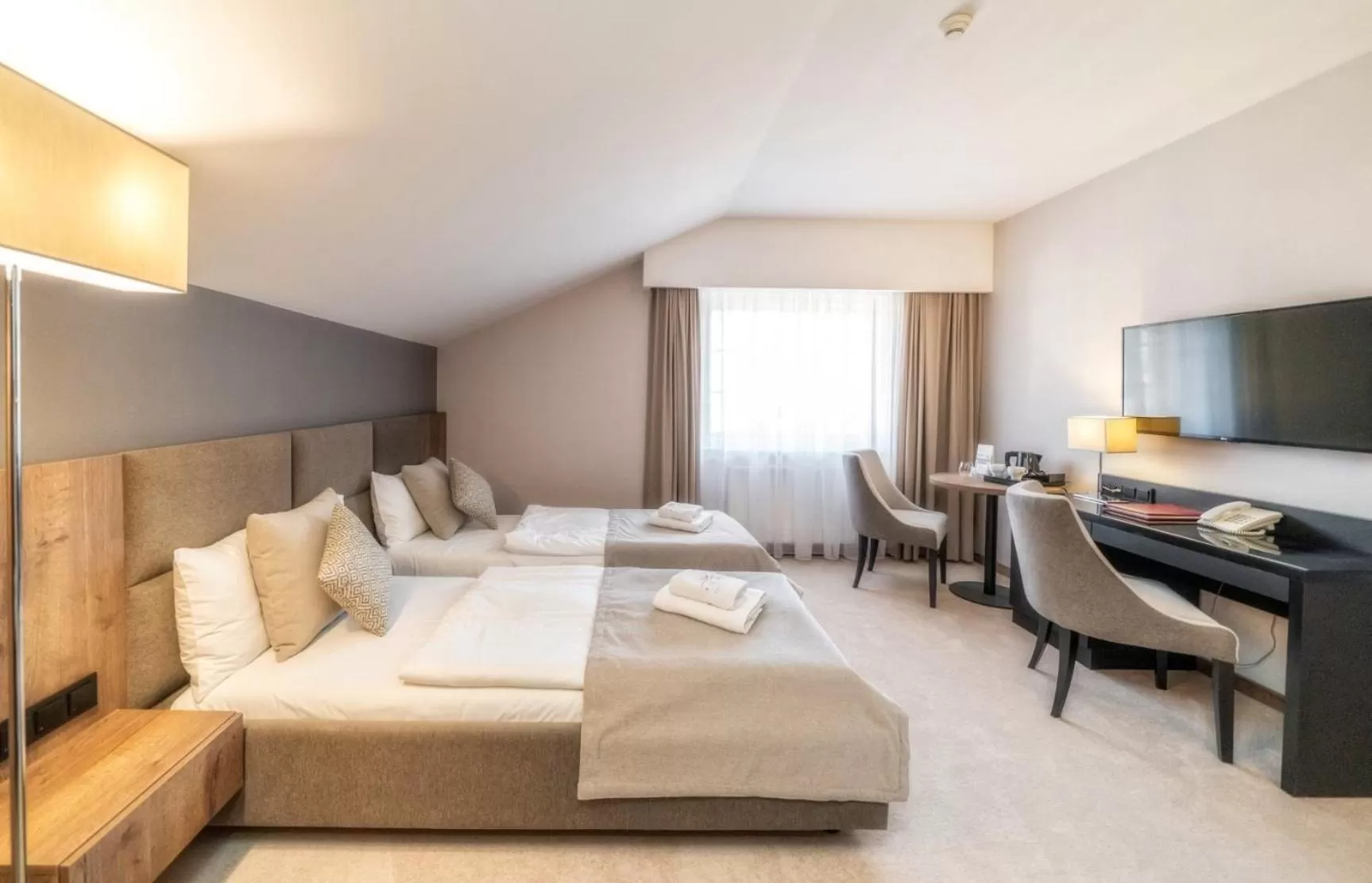 Photo of the whole room, Bed in Hotel META Resort & Vine SPA