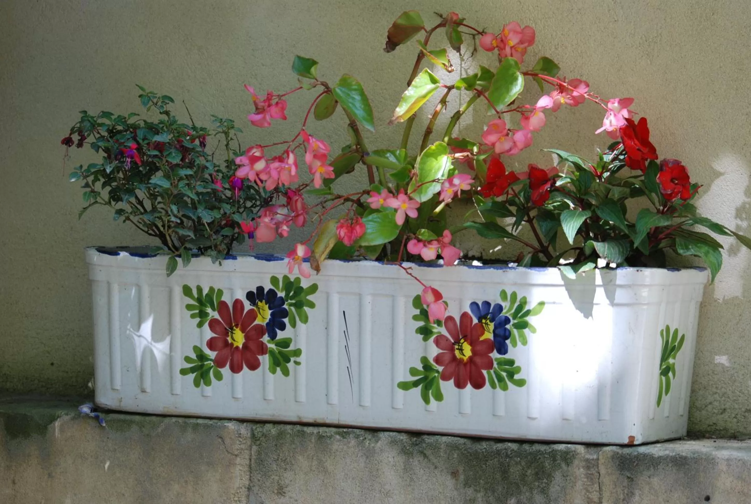 Decorative detail in Château Cornillon