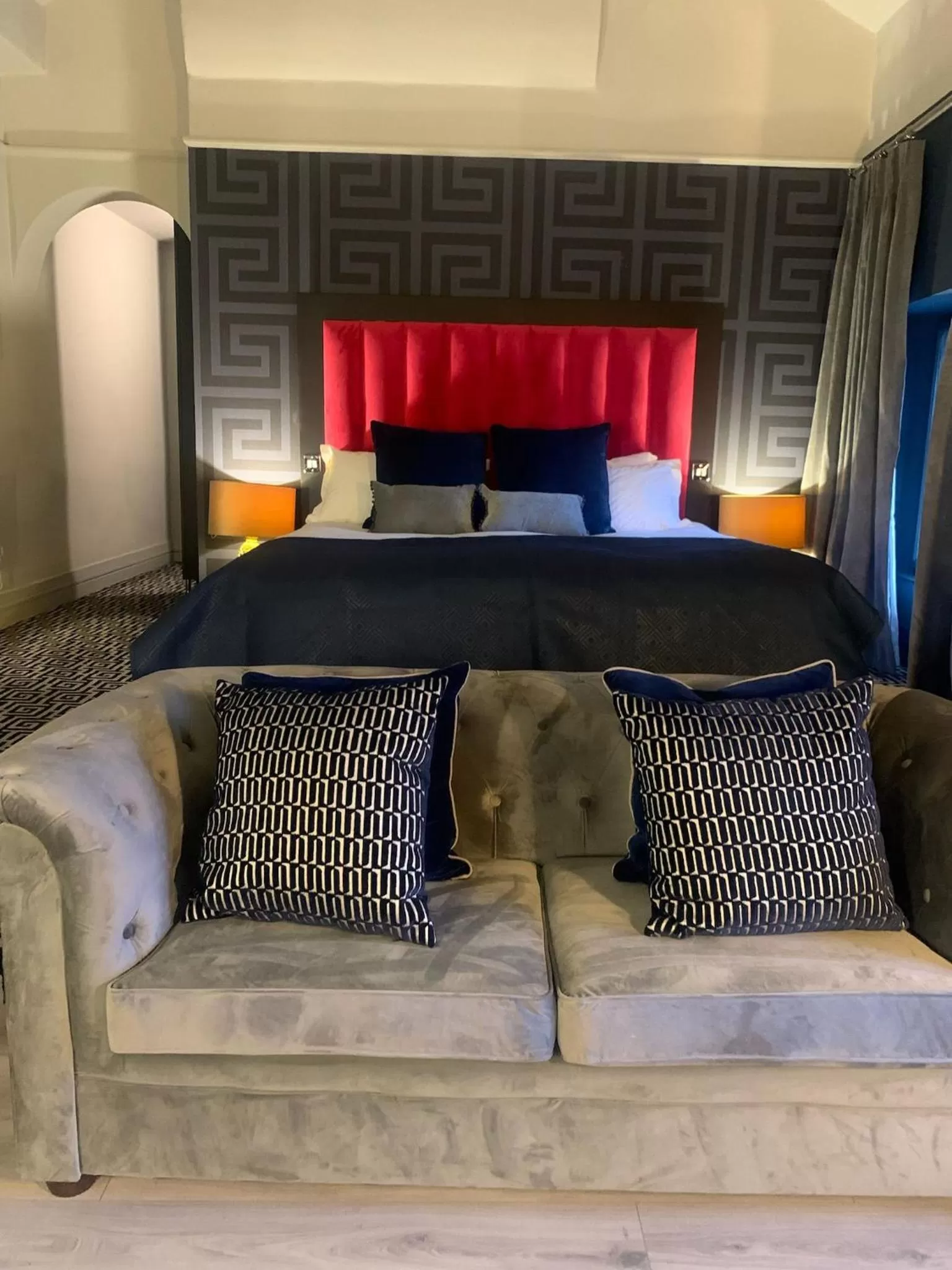 Bed in 62 Castle Street Hotel