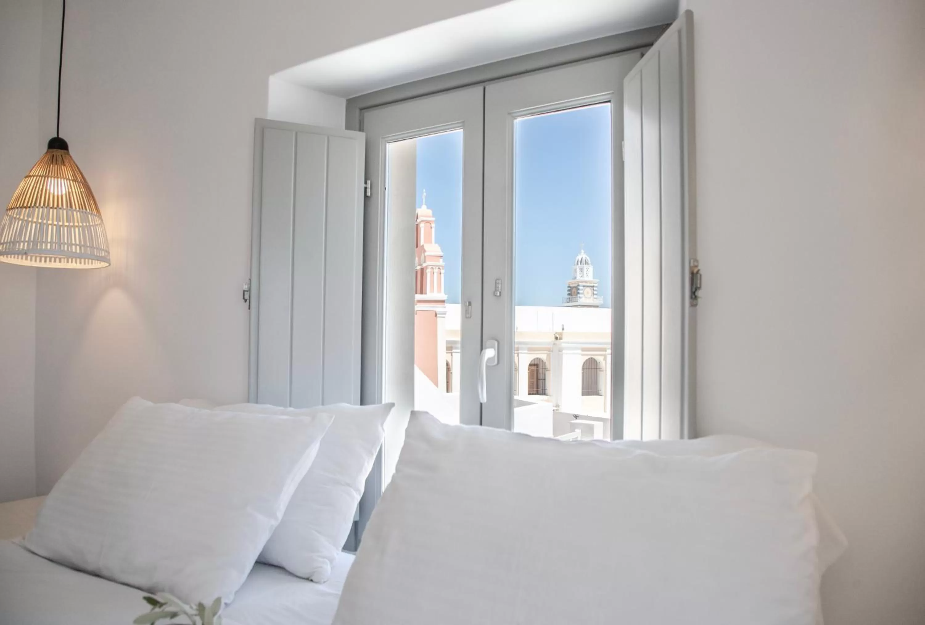 Bed in Caldera Cliff Illusion