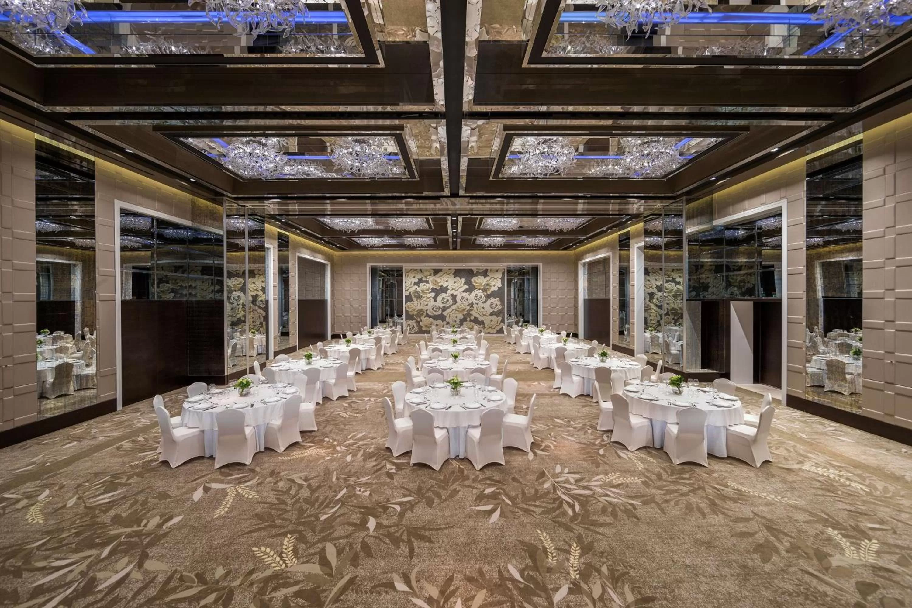 On site in Hyatt Regency Dubai Creek Heights