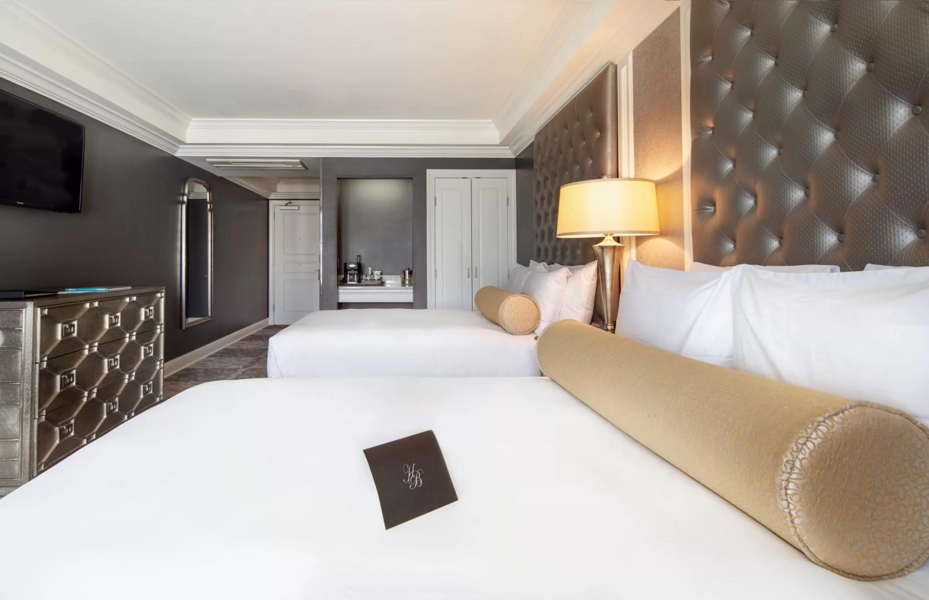 Bedroom, Bed in Hotel Ballard