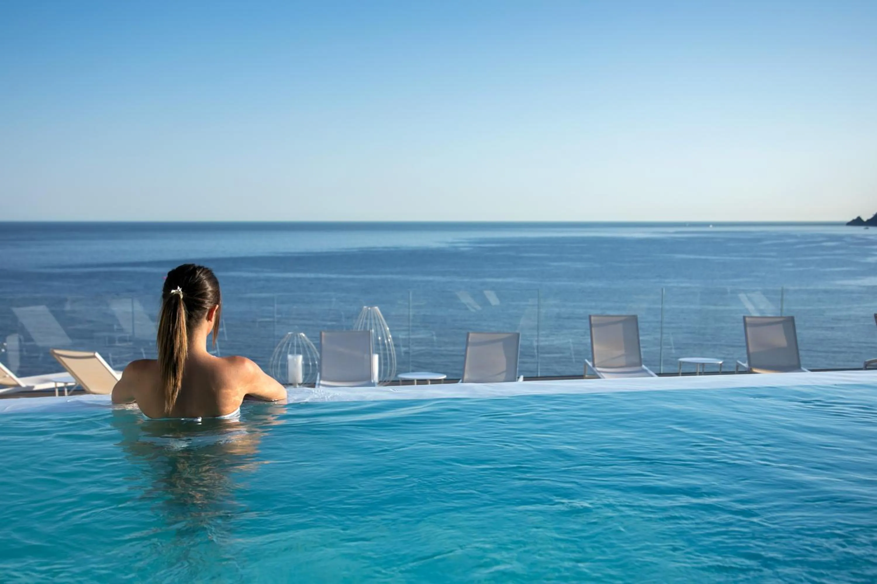 Swimming pool in Hotel Club Due Torri