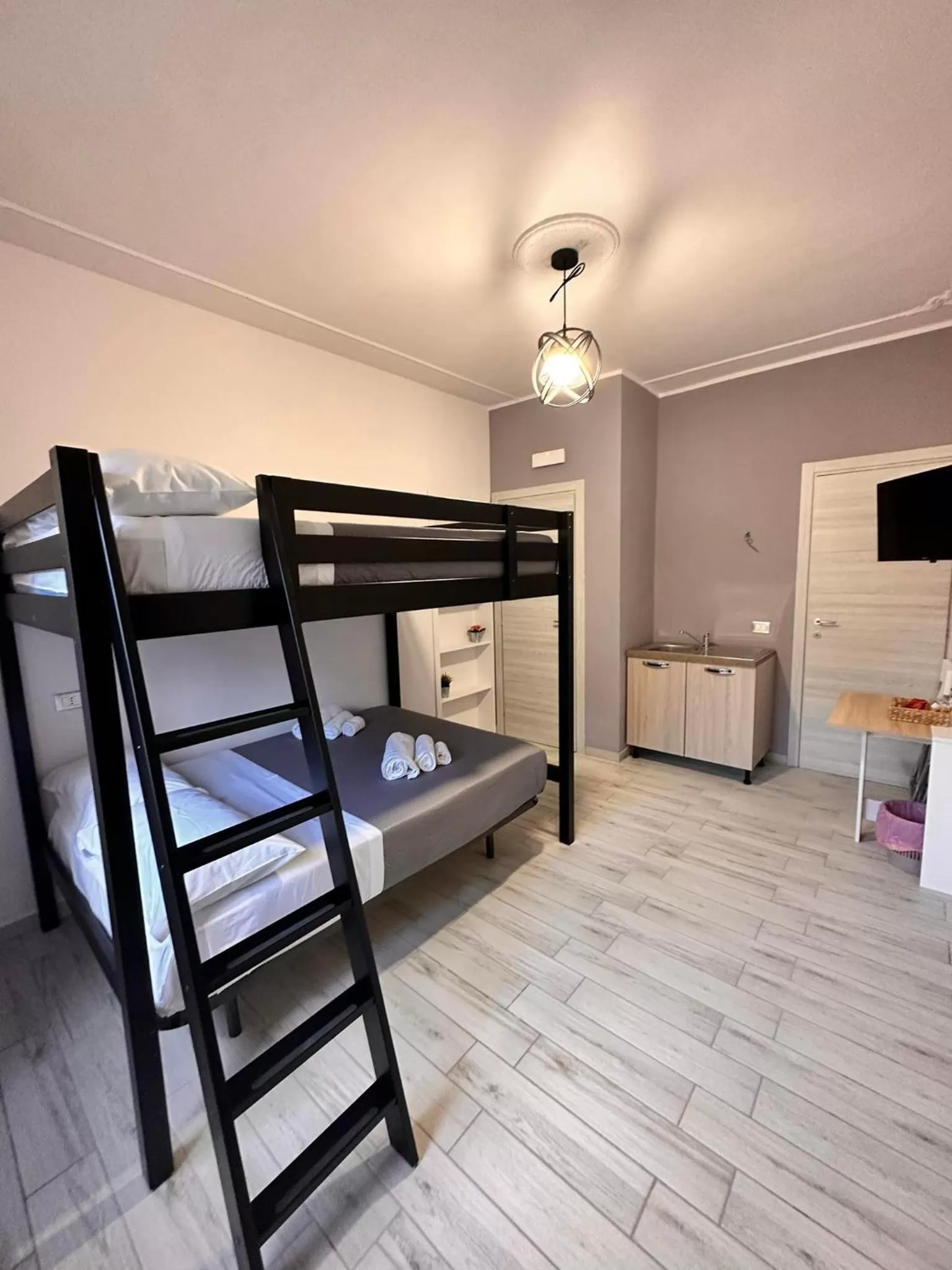 Bunk Bed in Airport Al Volo B&B