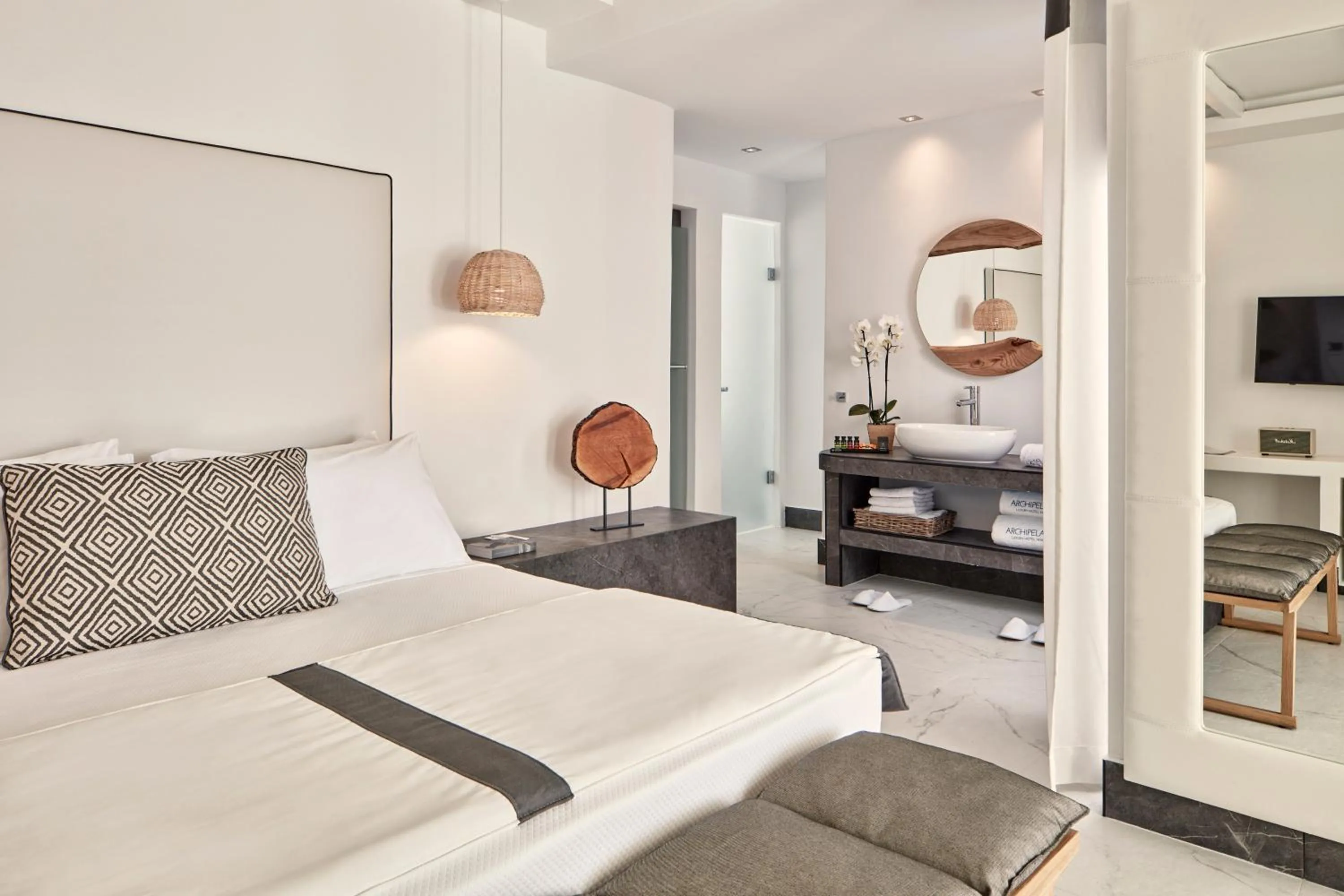 Bed in Archipelagos Hotel - Small Luxury Hotels of the World