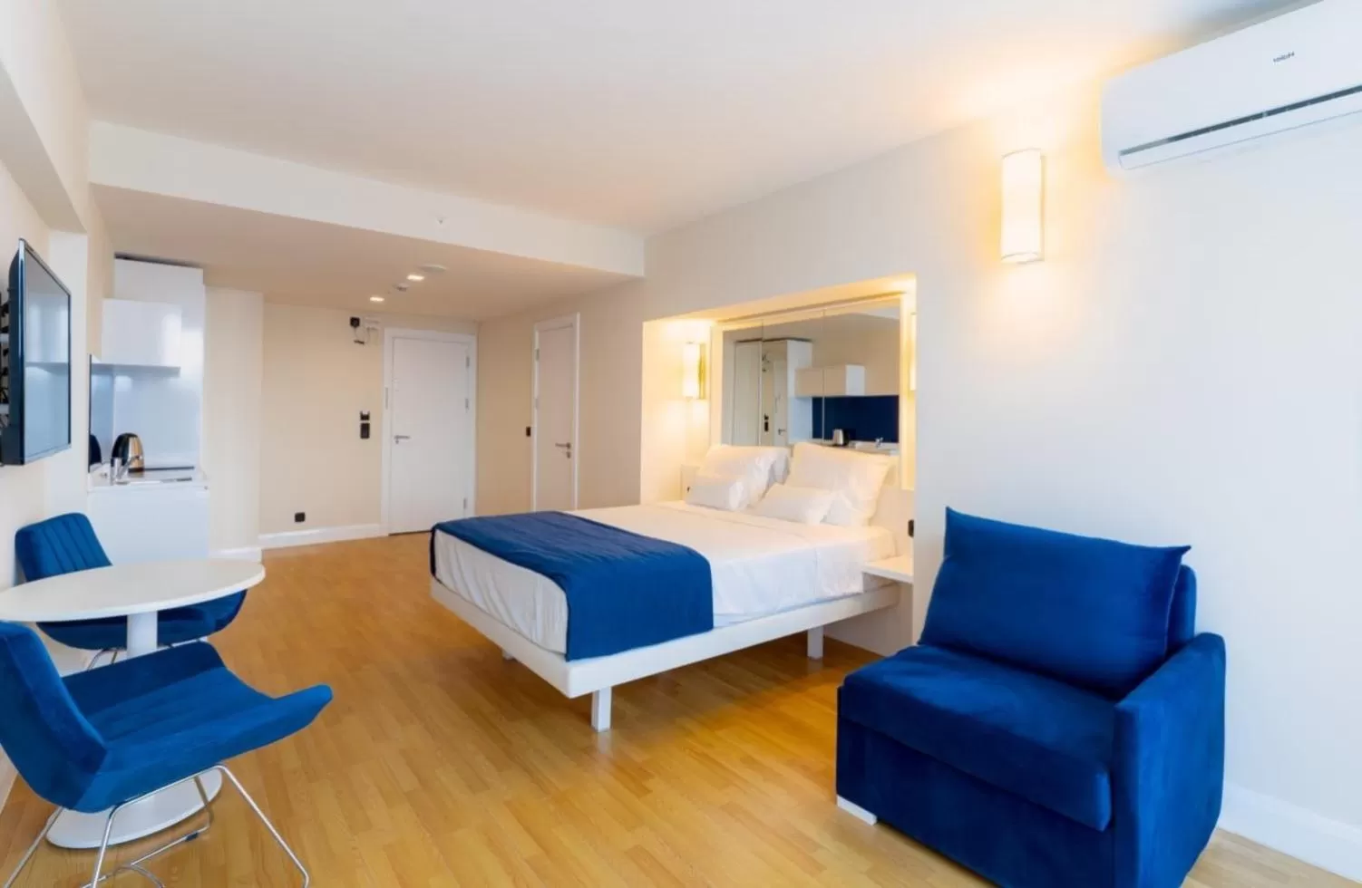 Bed in Batumi Orbi City Wonderful Sea View