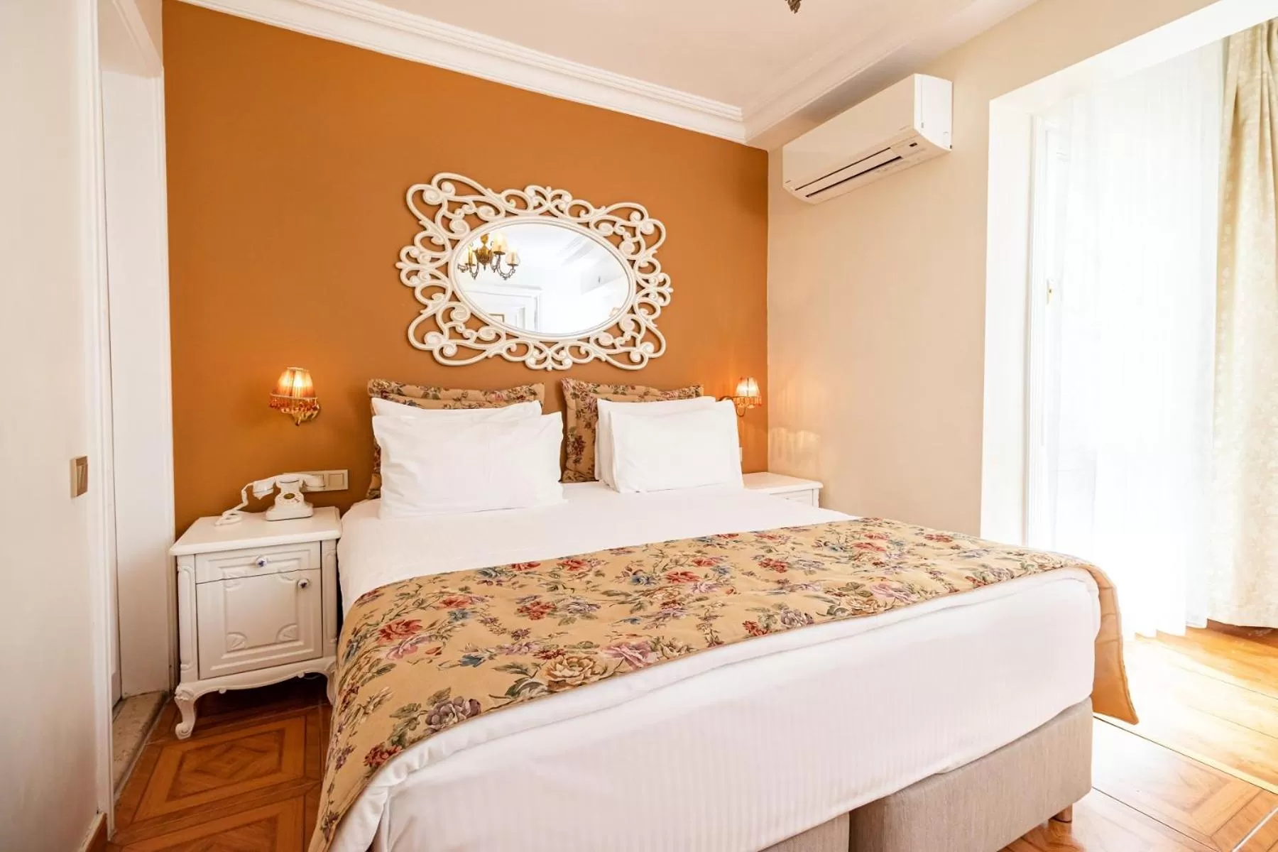 Bed in Alzer Hotel Special Class