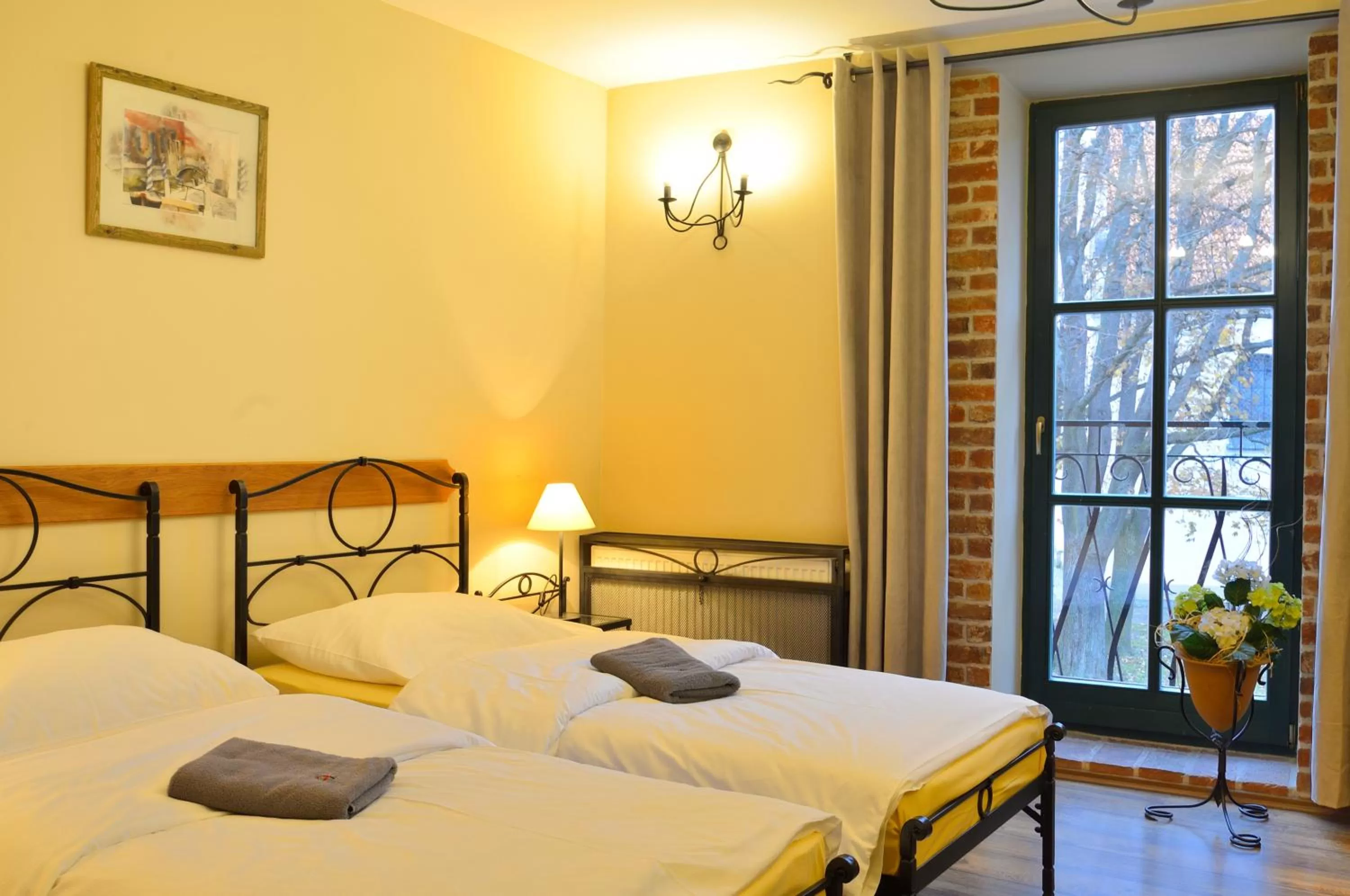 Bed in Hotel and restaurant Via Ironia